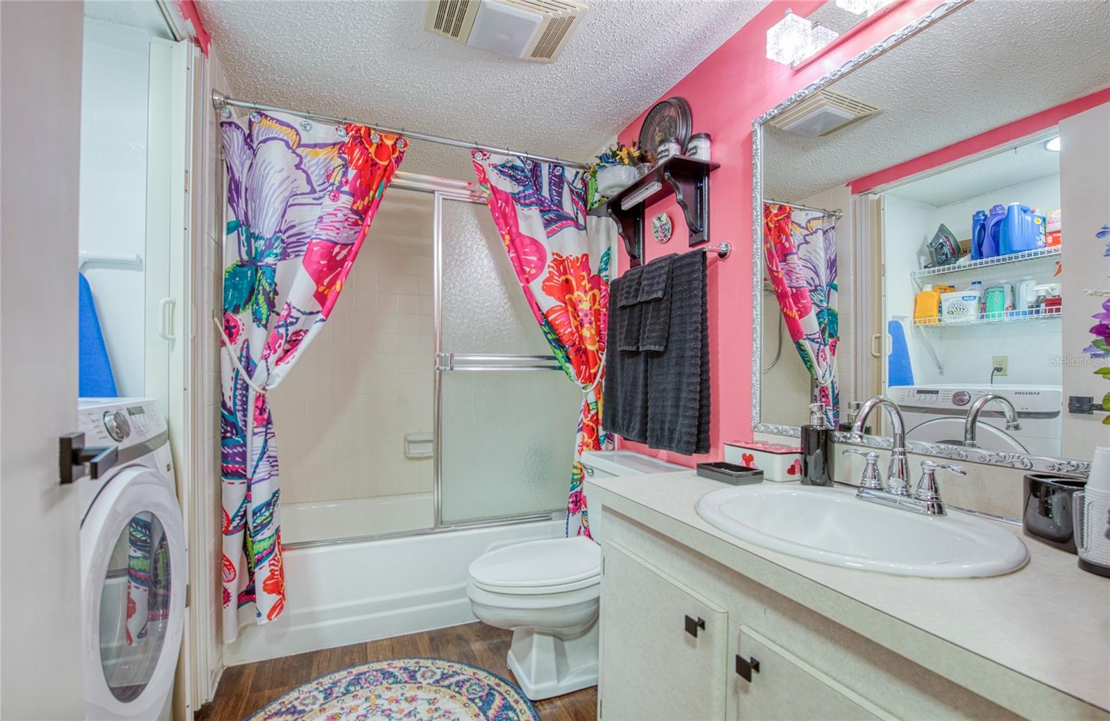 Image 28 of 31 For 7040 Cognac Drive 3