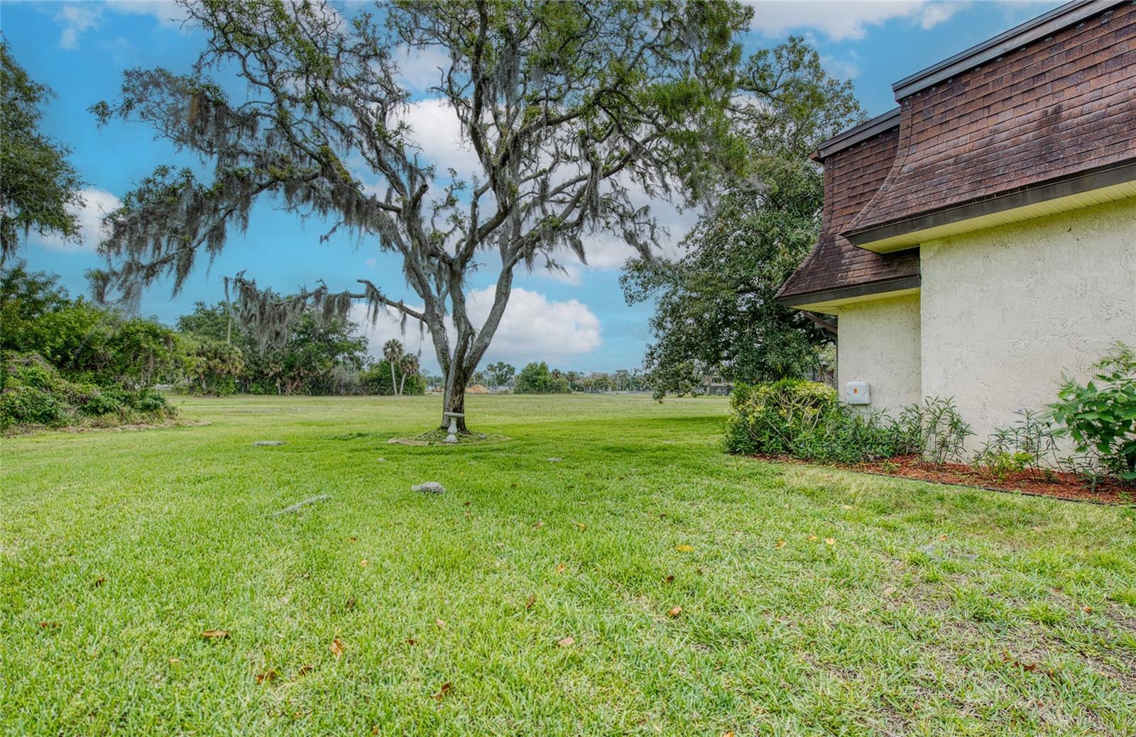 Image 6 of 31 For 7040 Cognac Drive 3