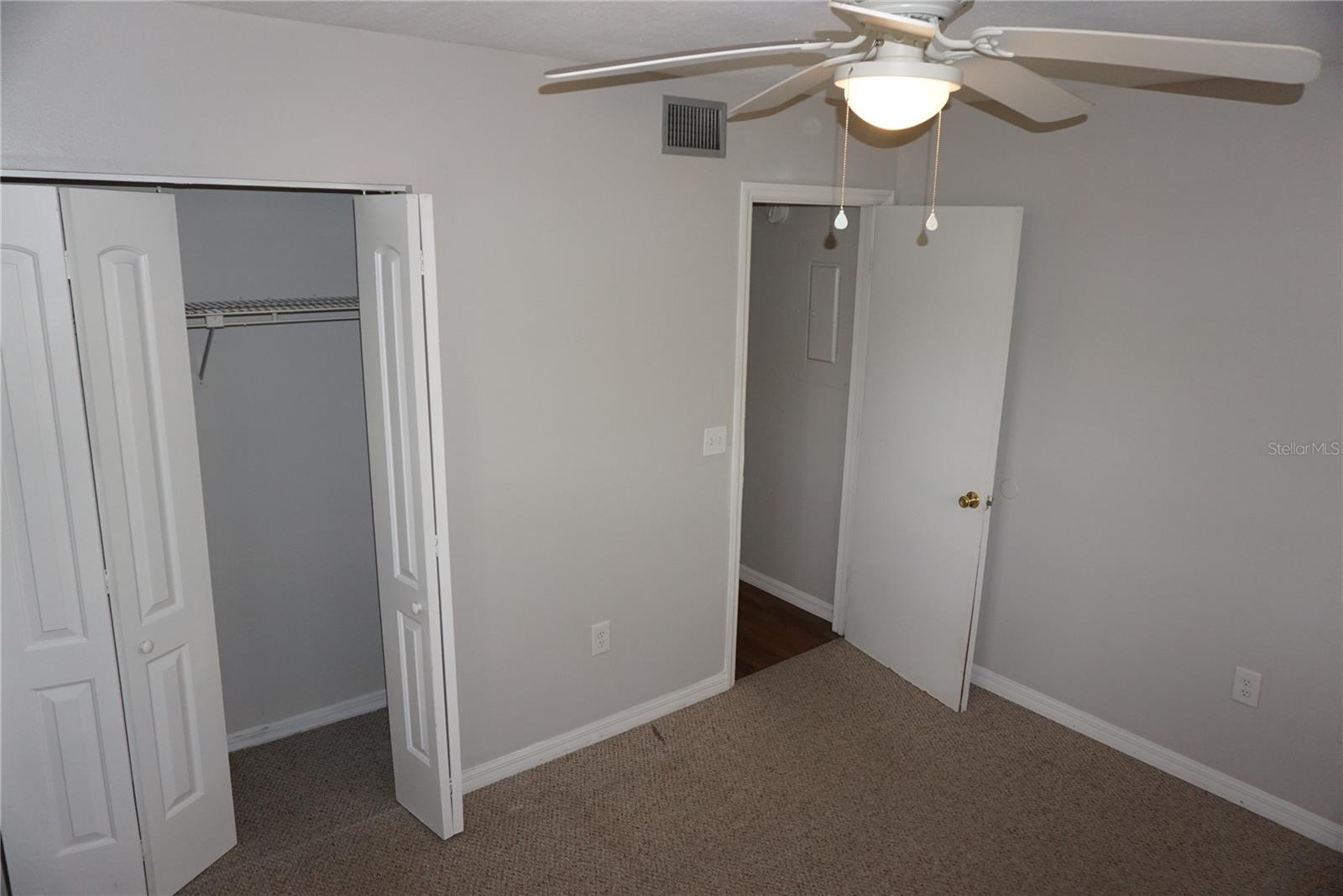 Image 13 of 34 For 12900 Vonn Road B201