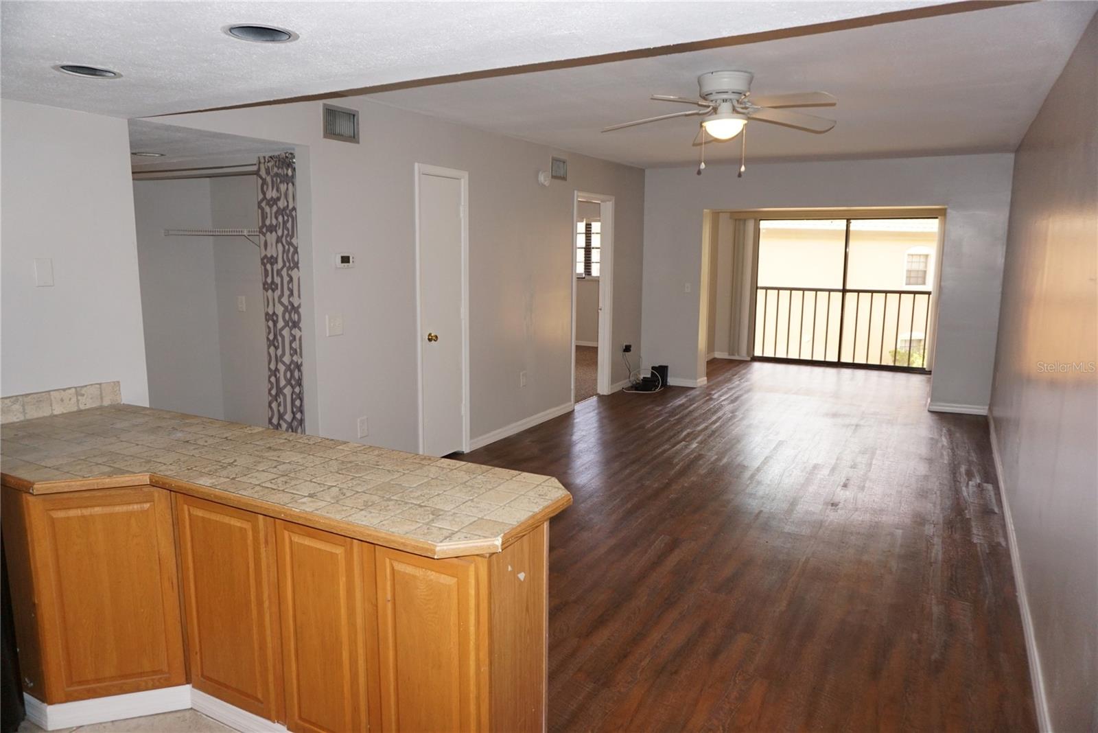 Image 3 of 34 For 12900 Vonn Road B201