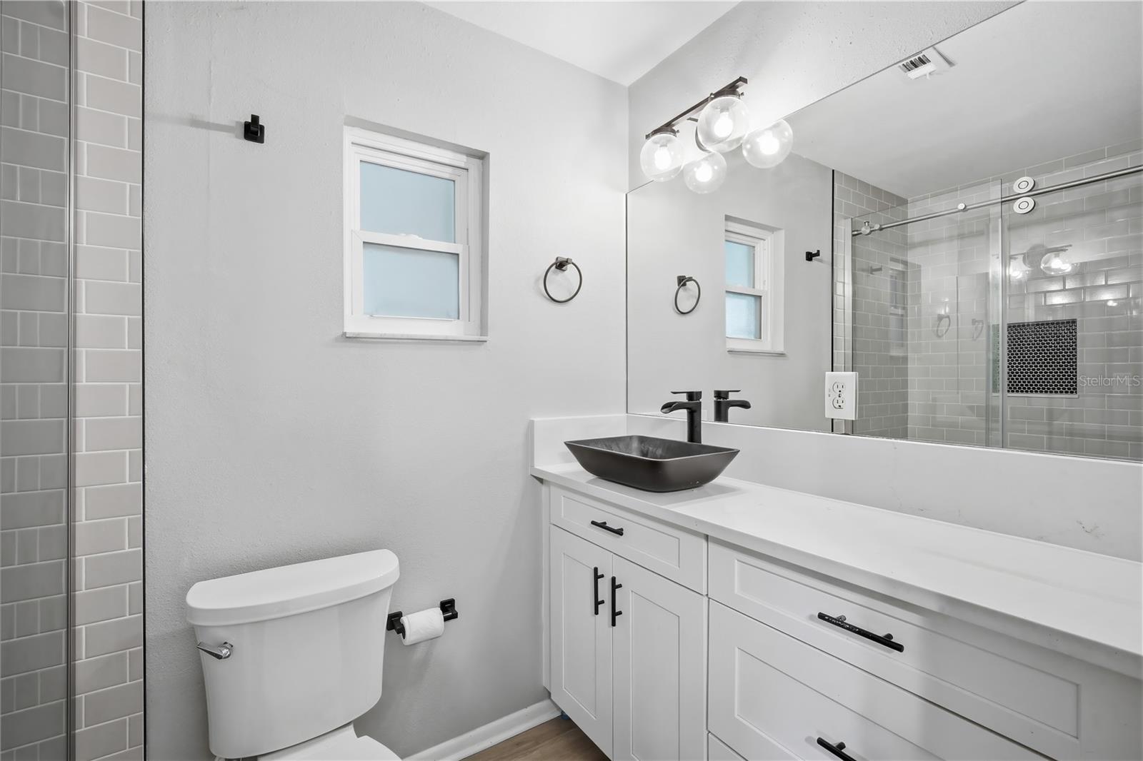 Image 15 of 23 For 5119 Chilkoot Street