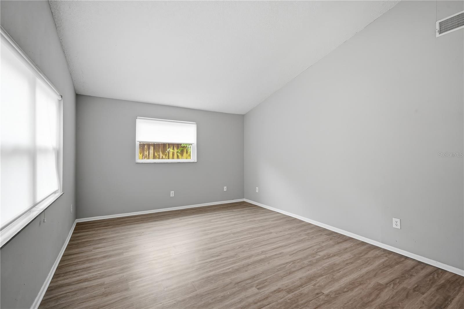 Image 6 of 23 For 5119 Chilkoot Street