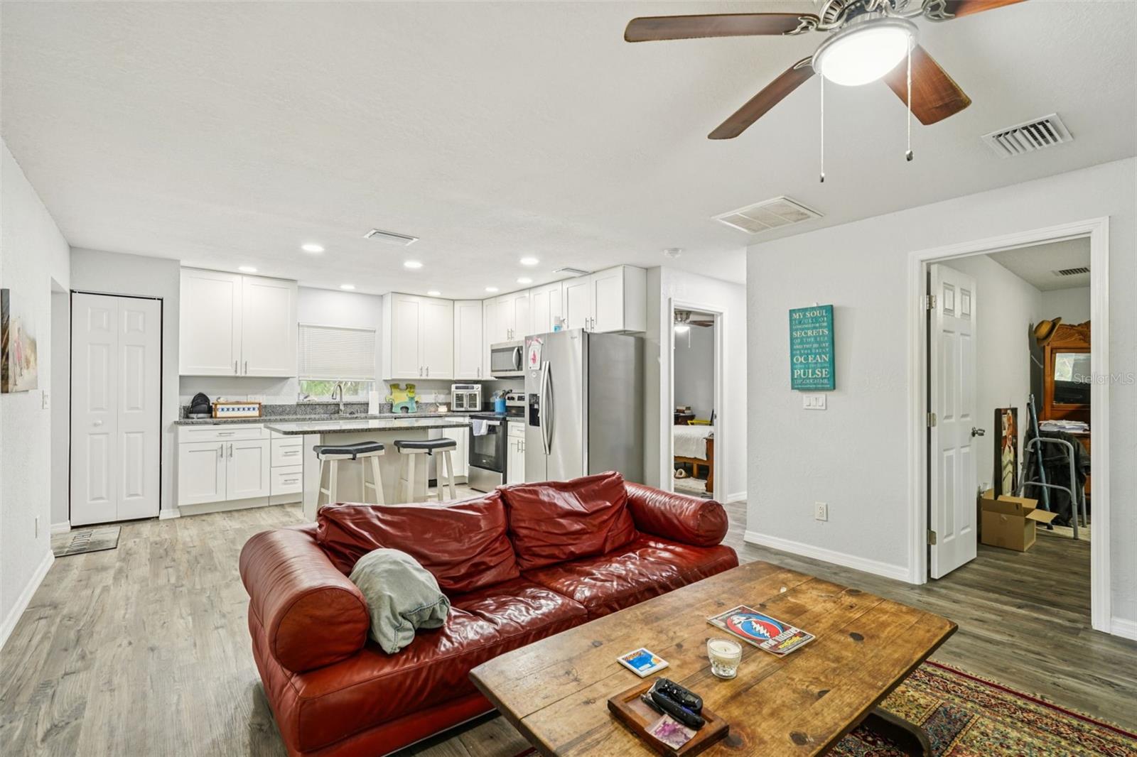 Image 23 of 56 For 217 Tuck Point