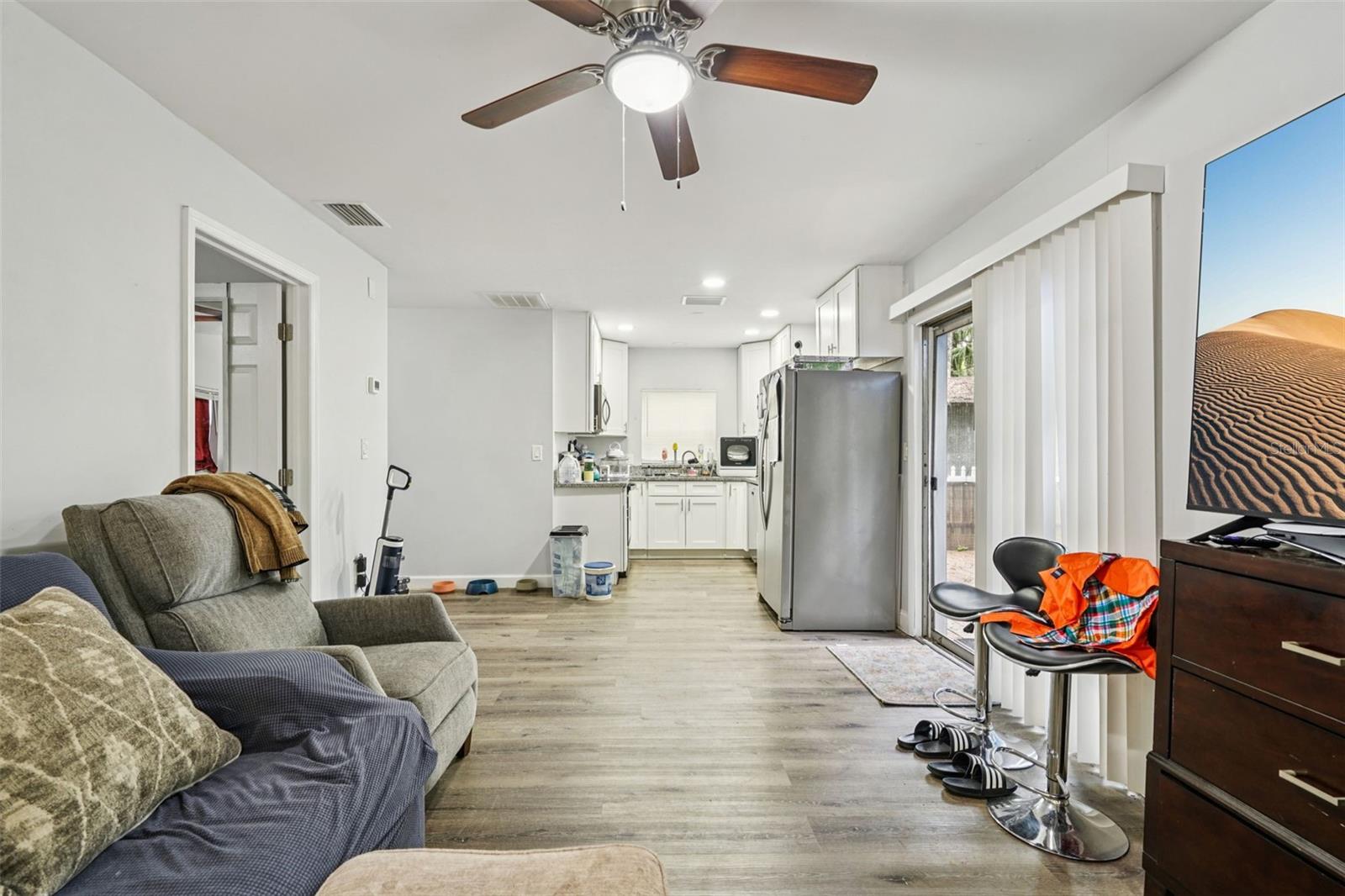 Image 44 of 56 For 217 Tuck Point