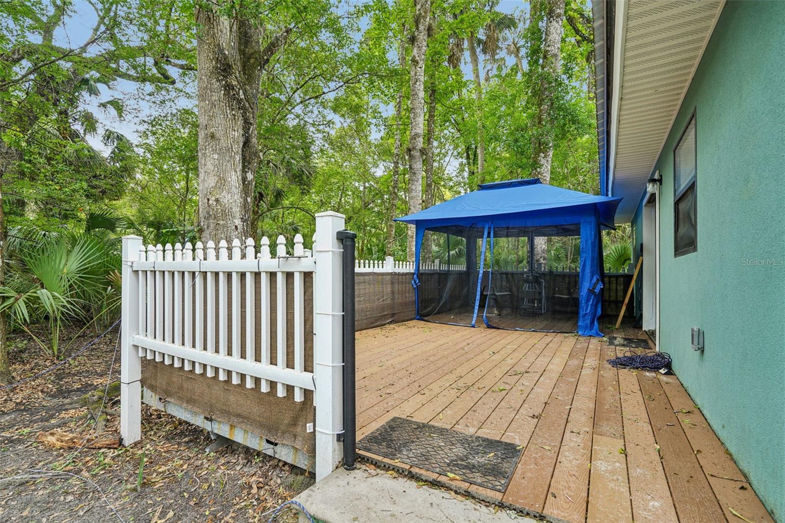 Image 49 of 56 For 217 Tuck Point