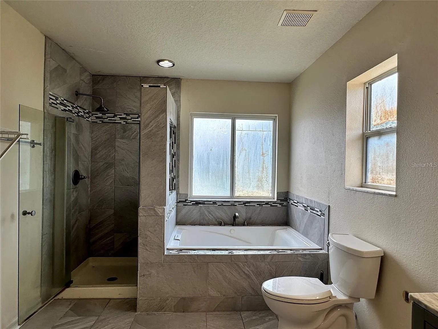 Image 10 of 65 For 7232 Seedpod Loop