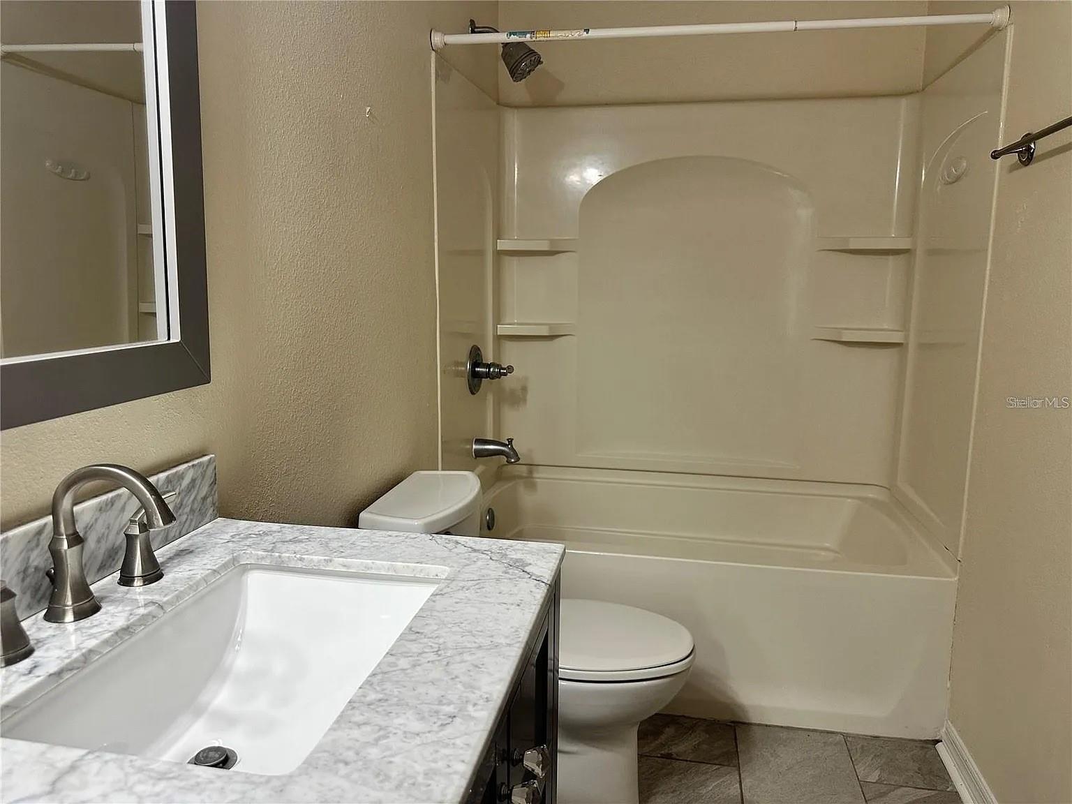 Image 30 of 65 For 7232 Seedpod Loop