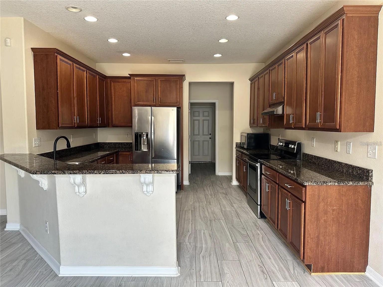 Image 35 of 65 For 7232 Seedpod Loop