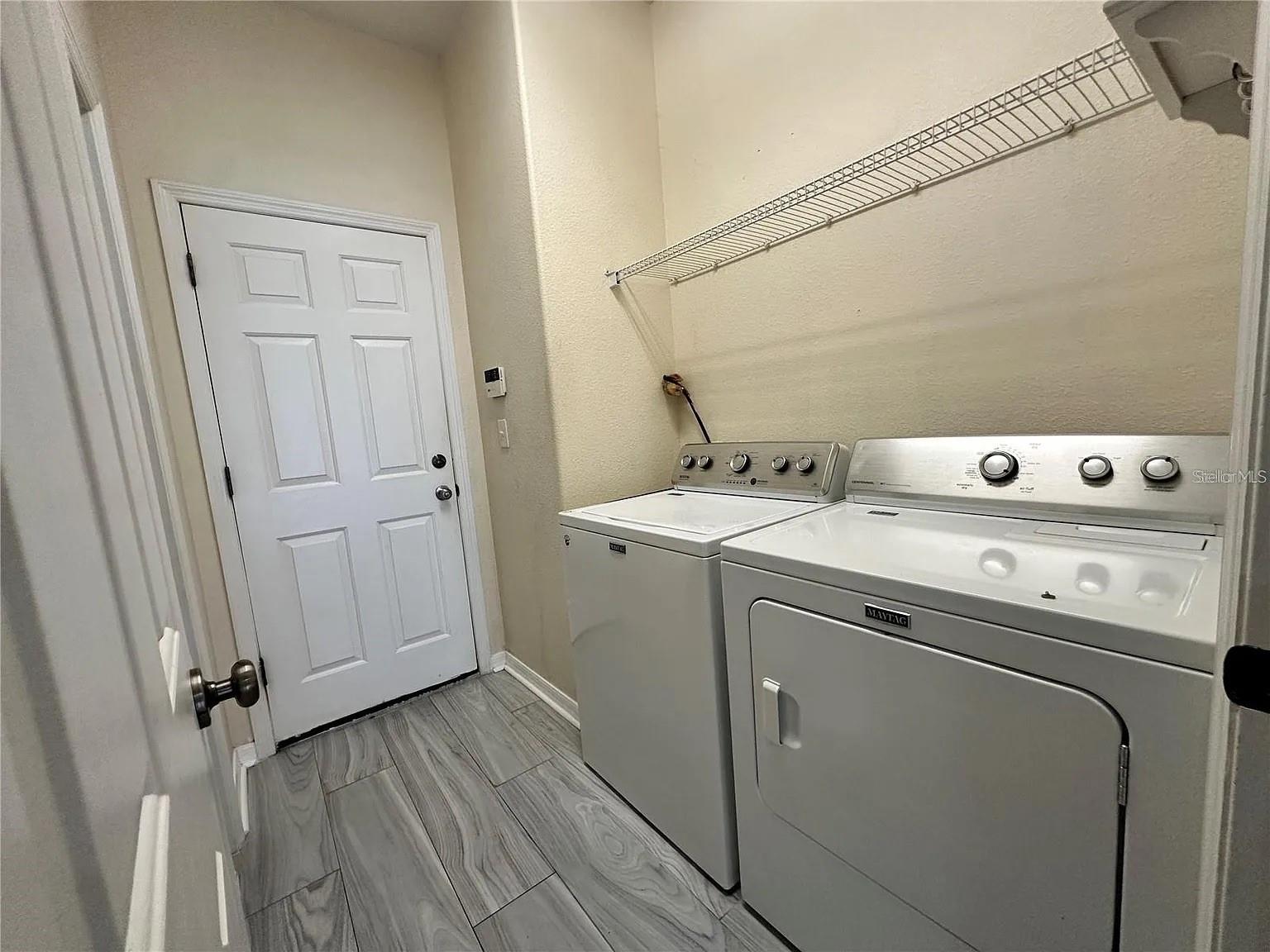 Image 41 of 65 For 7232 Seedpod Loop