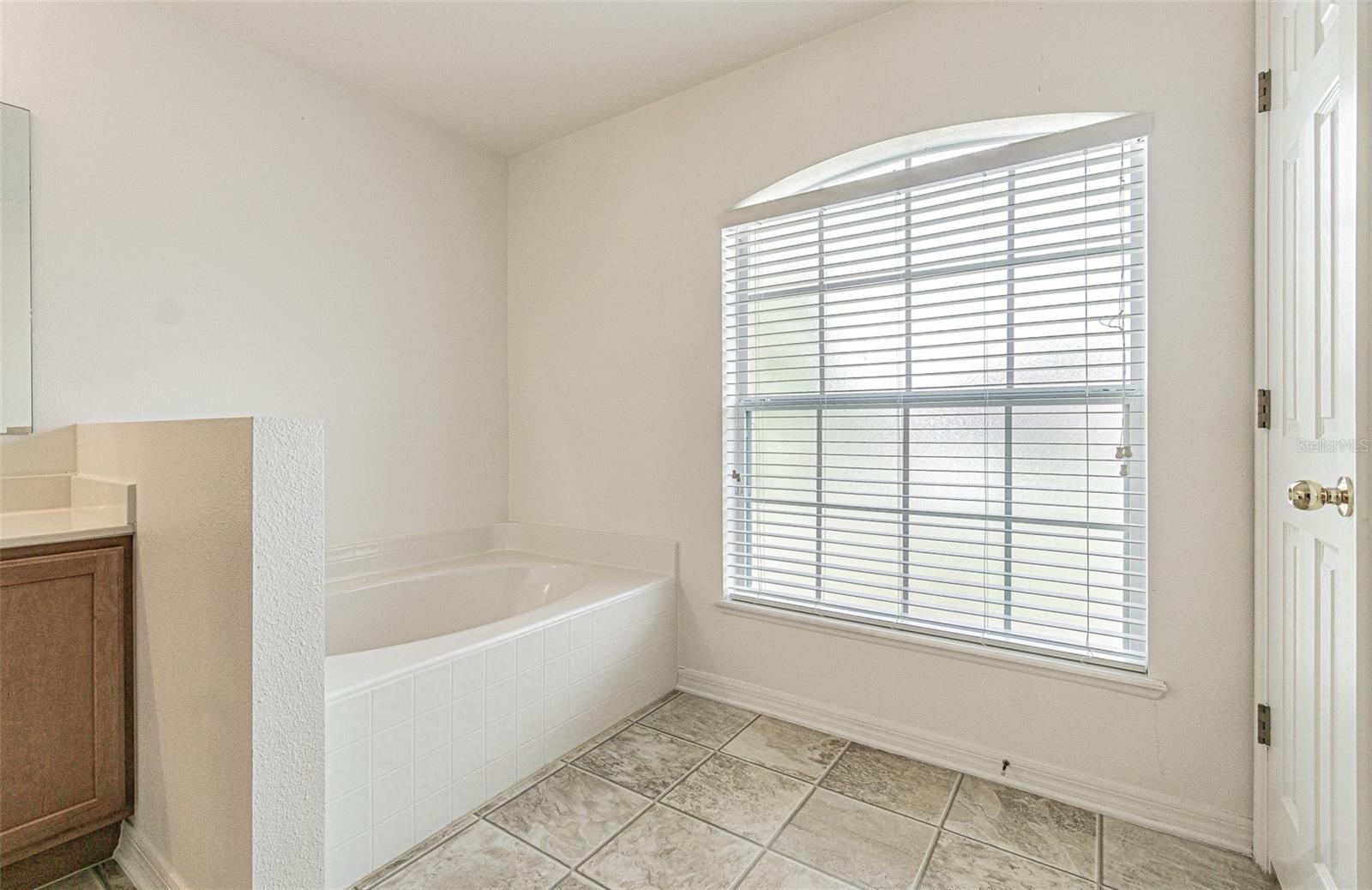 Image 14 of 27 For 6283 Lorraine Lane