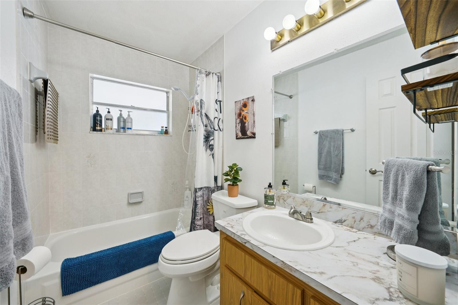 Listing photo id 13 for 16328 Verndale Lane