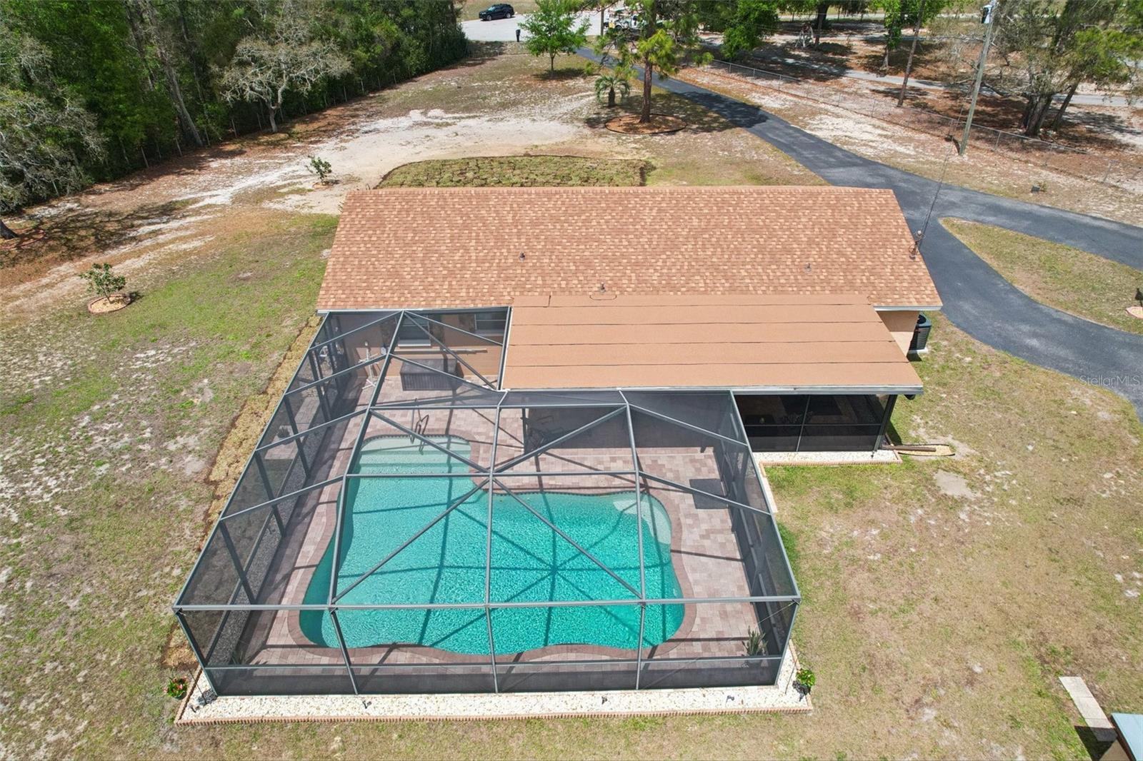 Listing photo id 25 for 16328 Verndale Lane