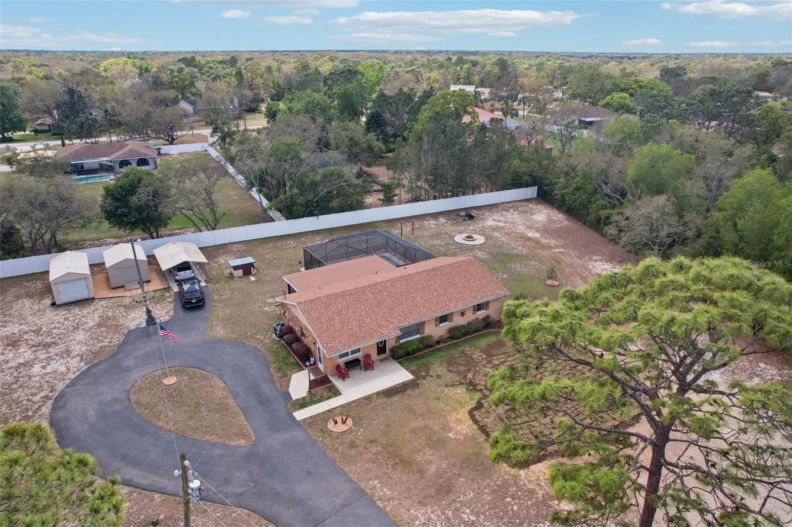 Listing photo id 29 for 16328 Verndale Lane