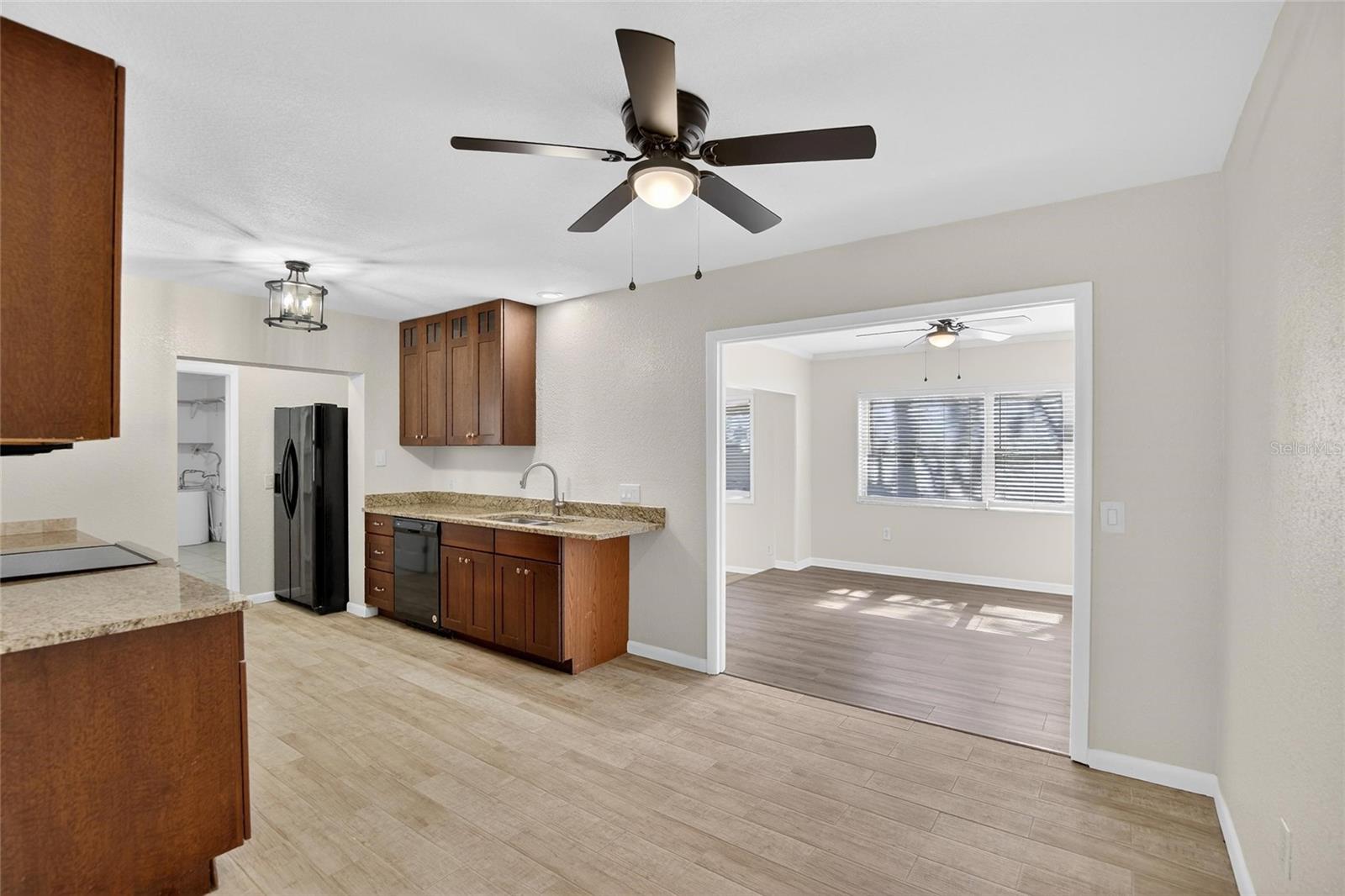 Image 12 of 62 For 311 5th Street