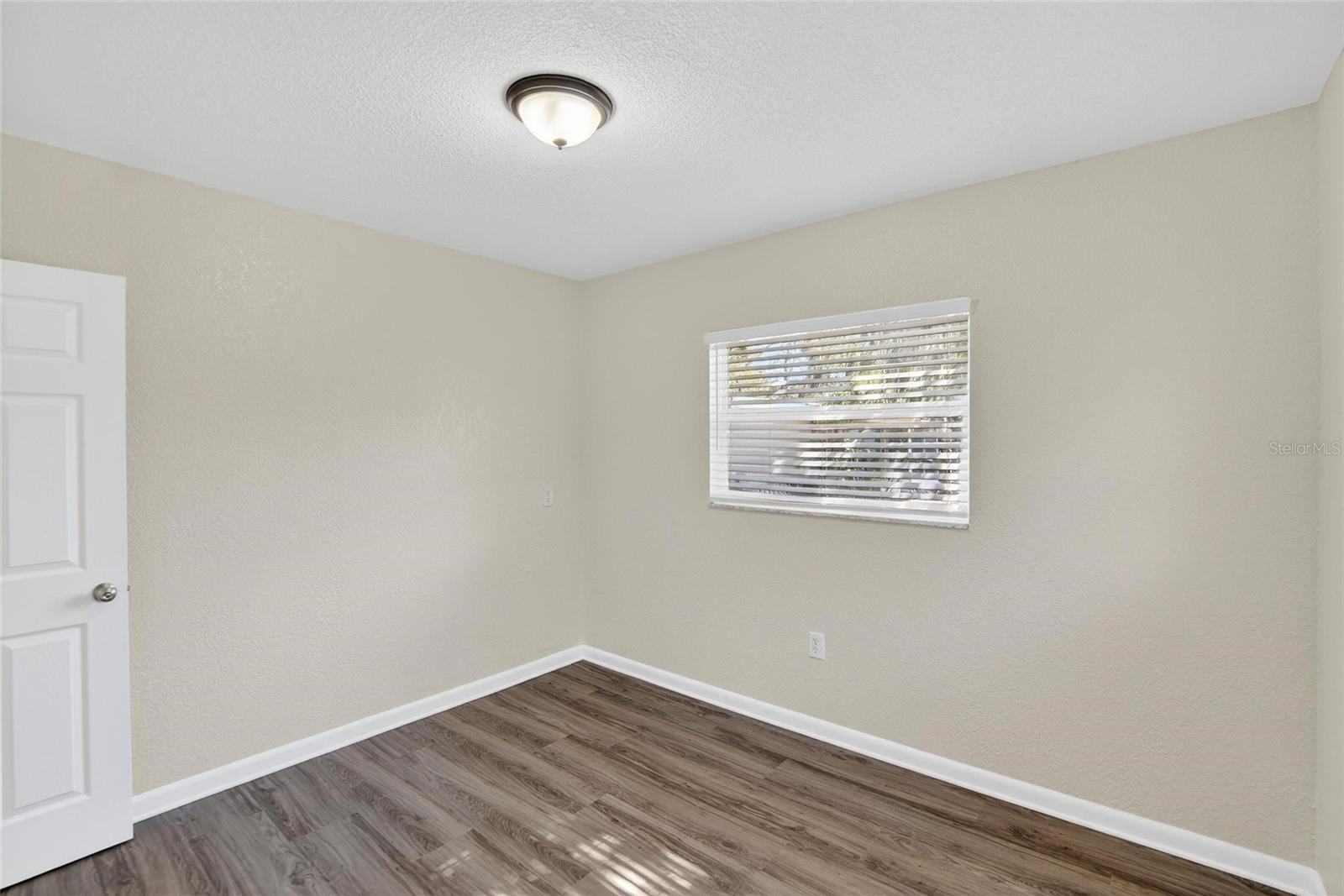 Image 32 of 62 For 311 5th Street