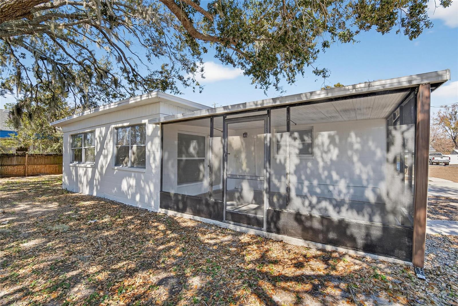 Image 52 of 62 For 311 5th Street