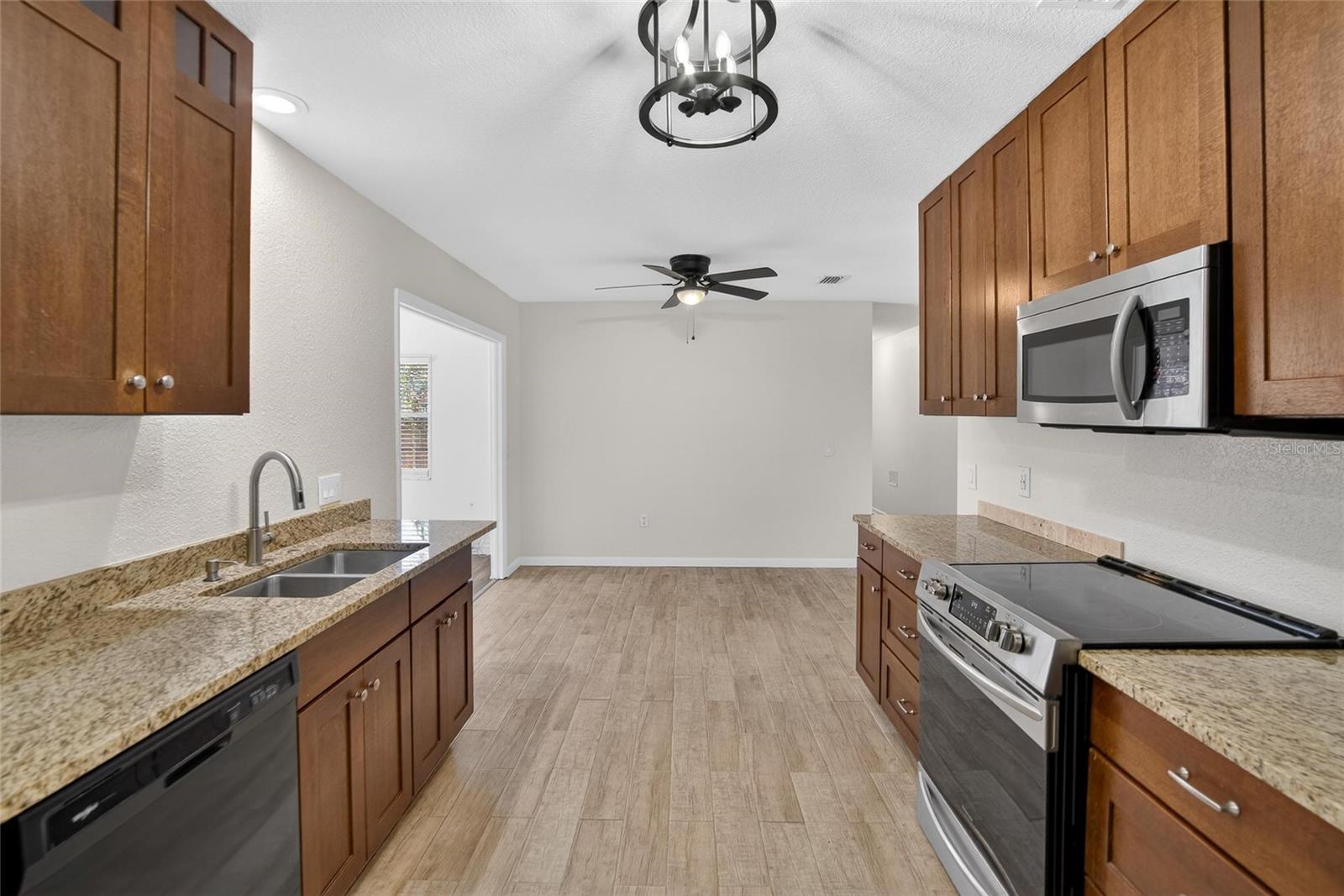 Image 8 of 62 For 311 5th Street