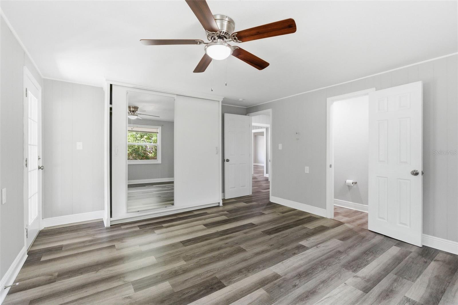 Image 16 of 34 For 5609 15th Avenue S