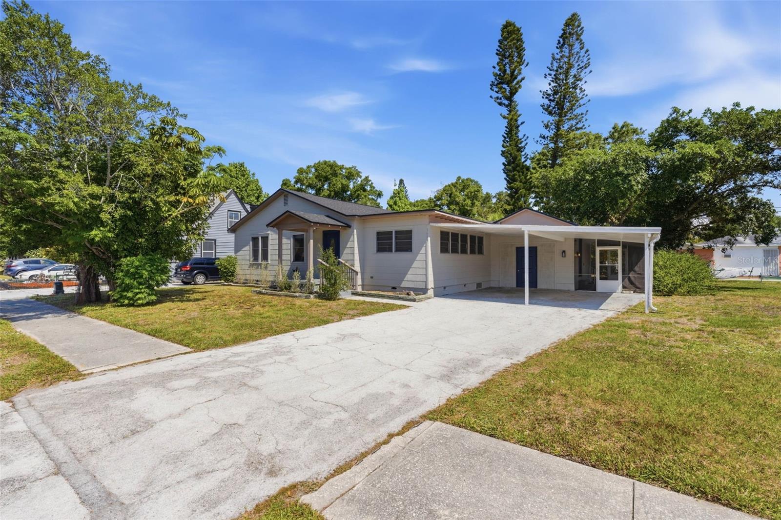 Image 31 of 34 For 5609 15th Avenue S
