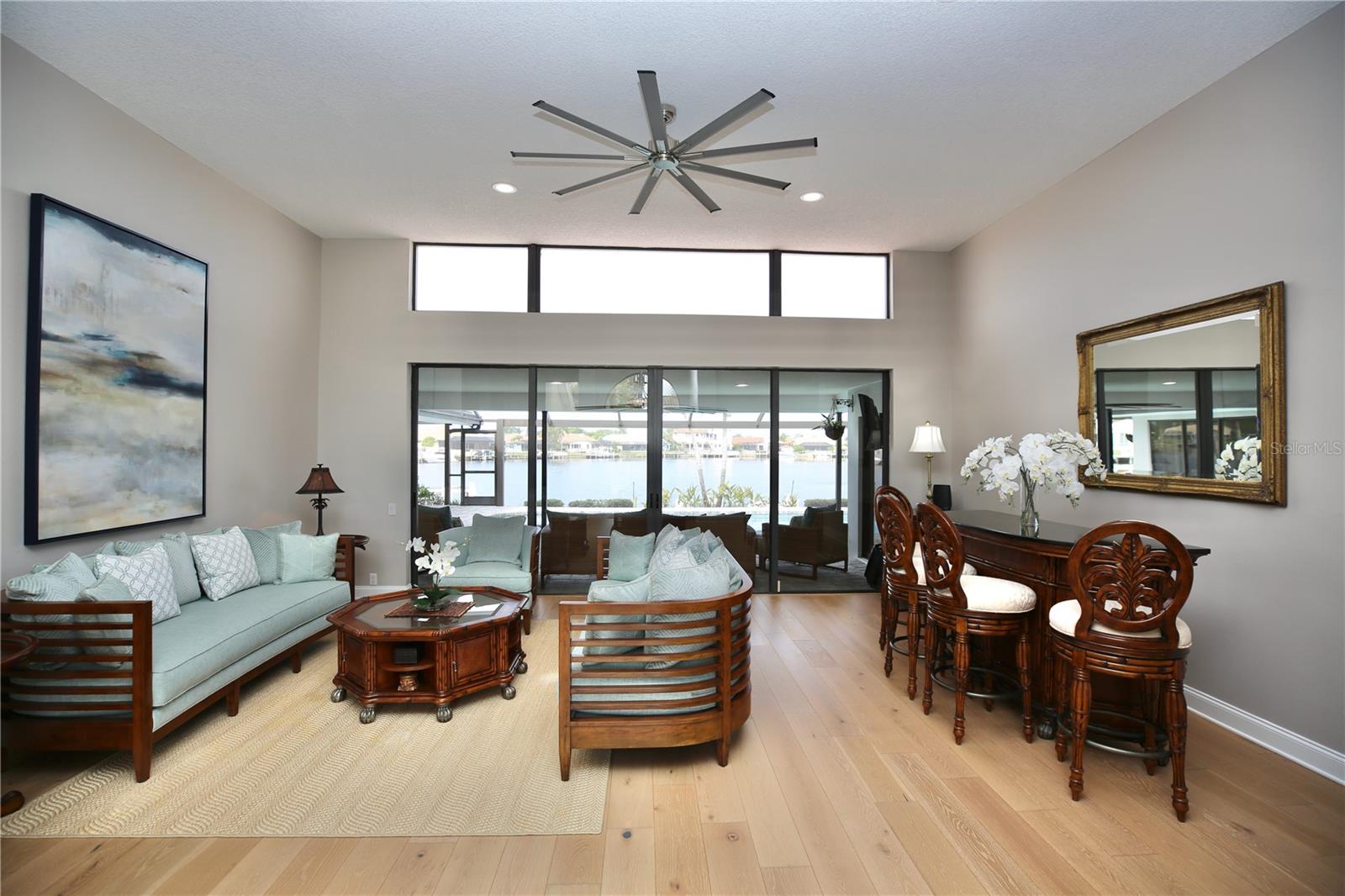 Listing photo id 21 for 5806 Cruiser Way