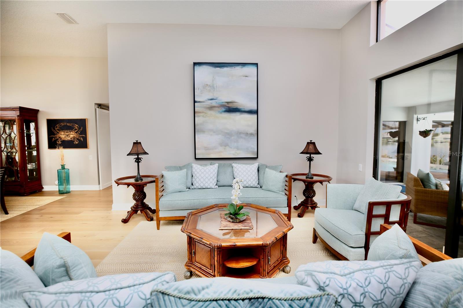 Listing photo id 23 for 5806 Cruiser Way