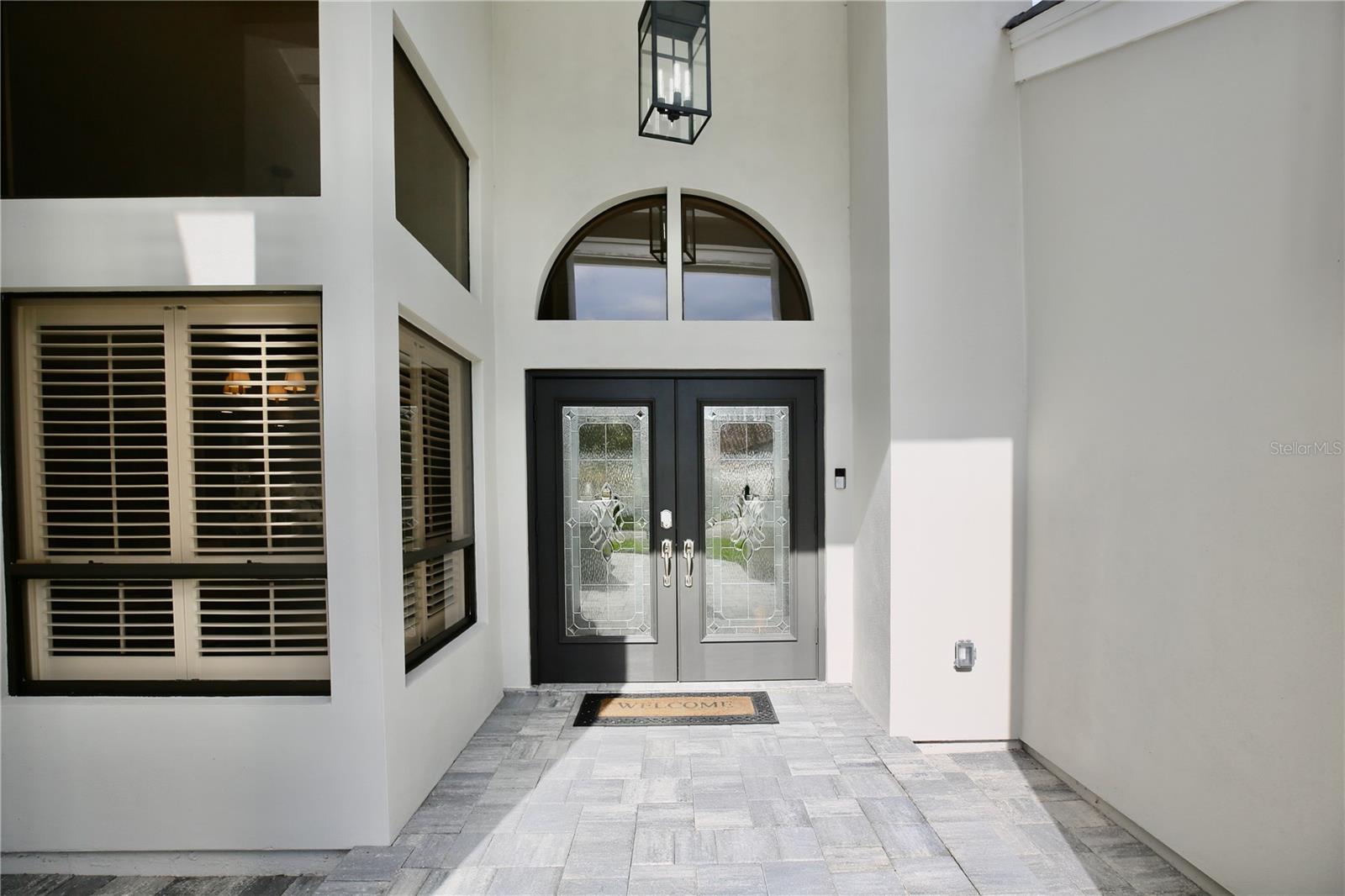 Listing photo id 2 for 5806 Cruiser Way