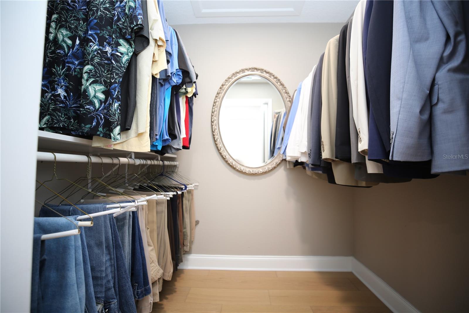 Listing photo id 43 for 5806 Cruiser Way