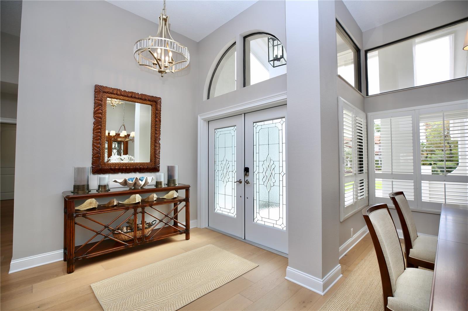 Listing photo id 3 for 5806 Cruiser Way