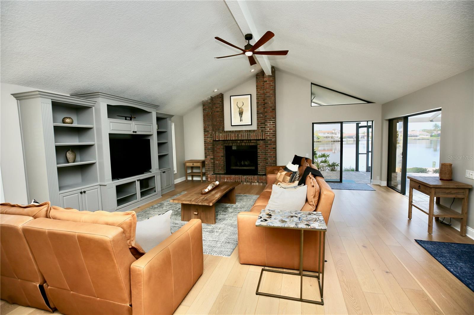 Listing photo id 52 for 5806 Cruiser Way