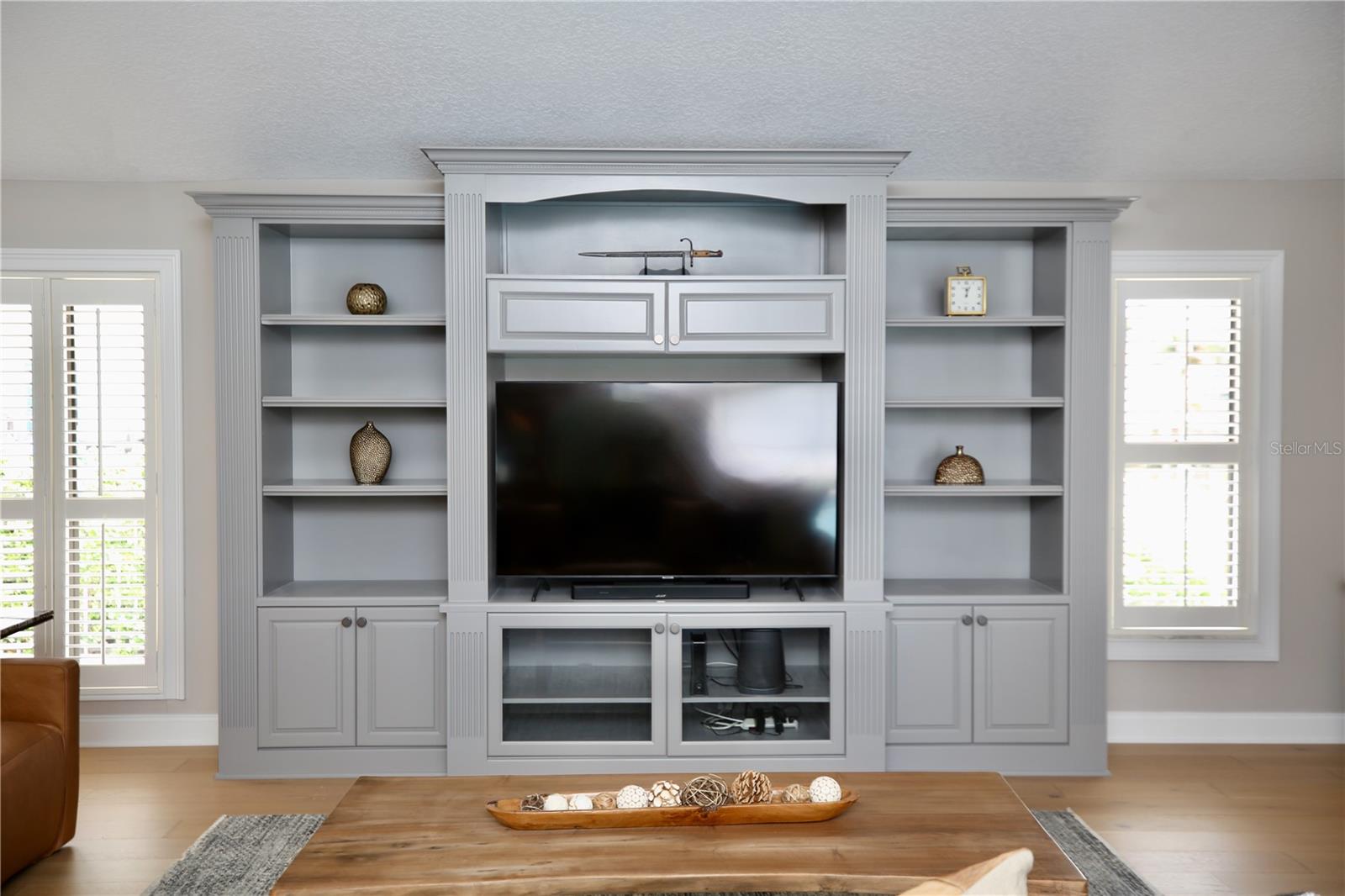 Listing photo id 56 for 5806 Cruiser Way