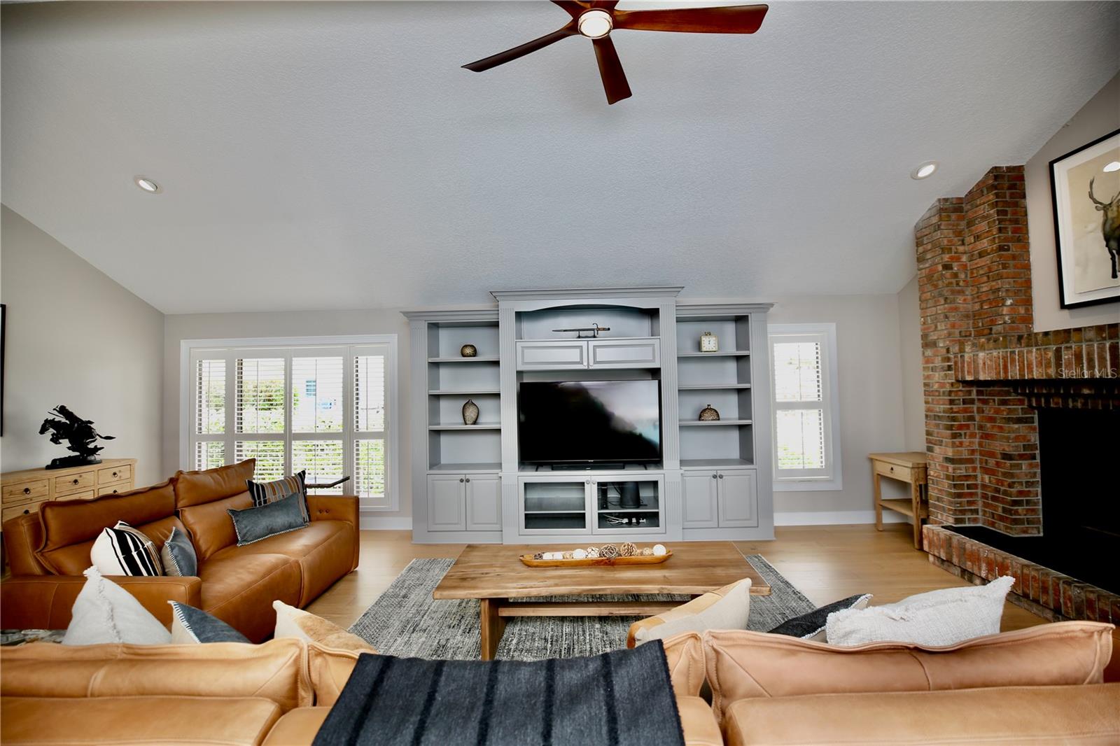 Listing photo id 57 for 5806 Cruiser Way