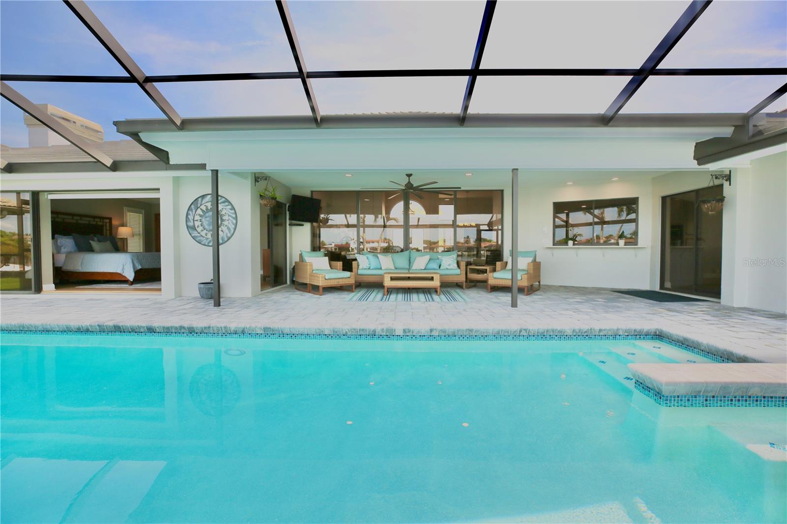 Listing photo id 63 for 5806 Cruiser Way