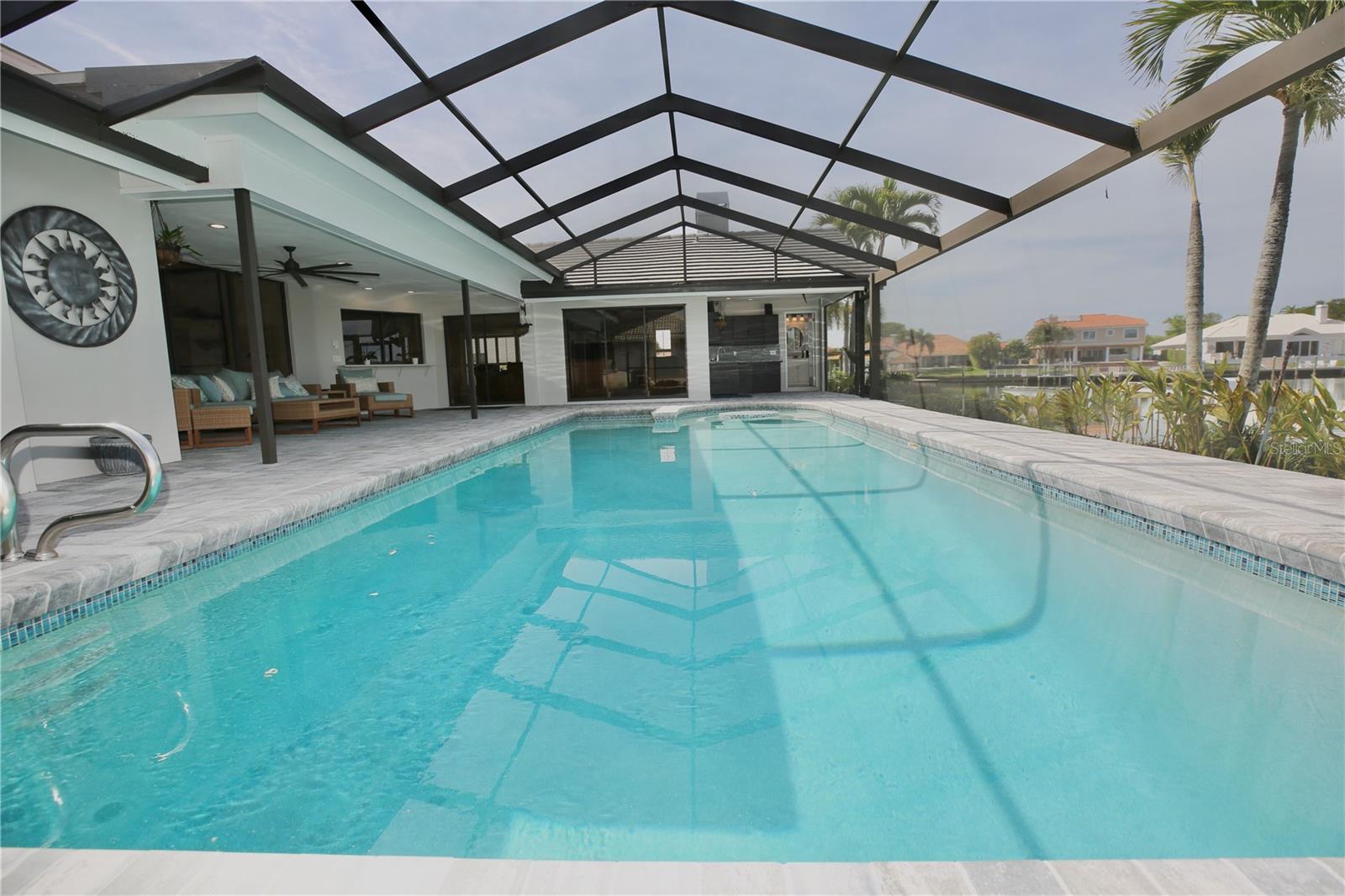 Listing photo id 66 for 5806 Cruiser Way