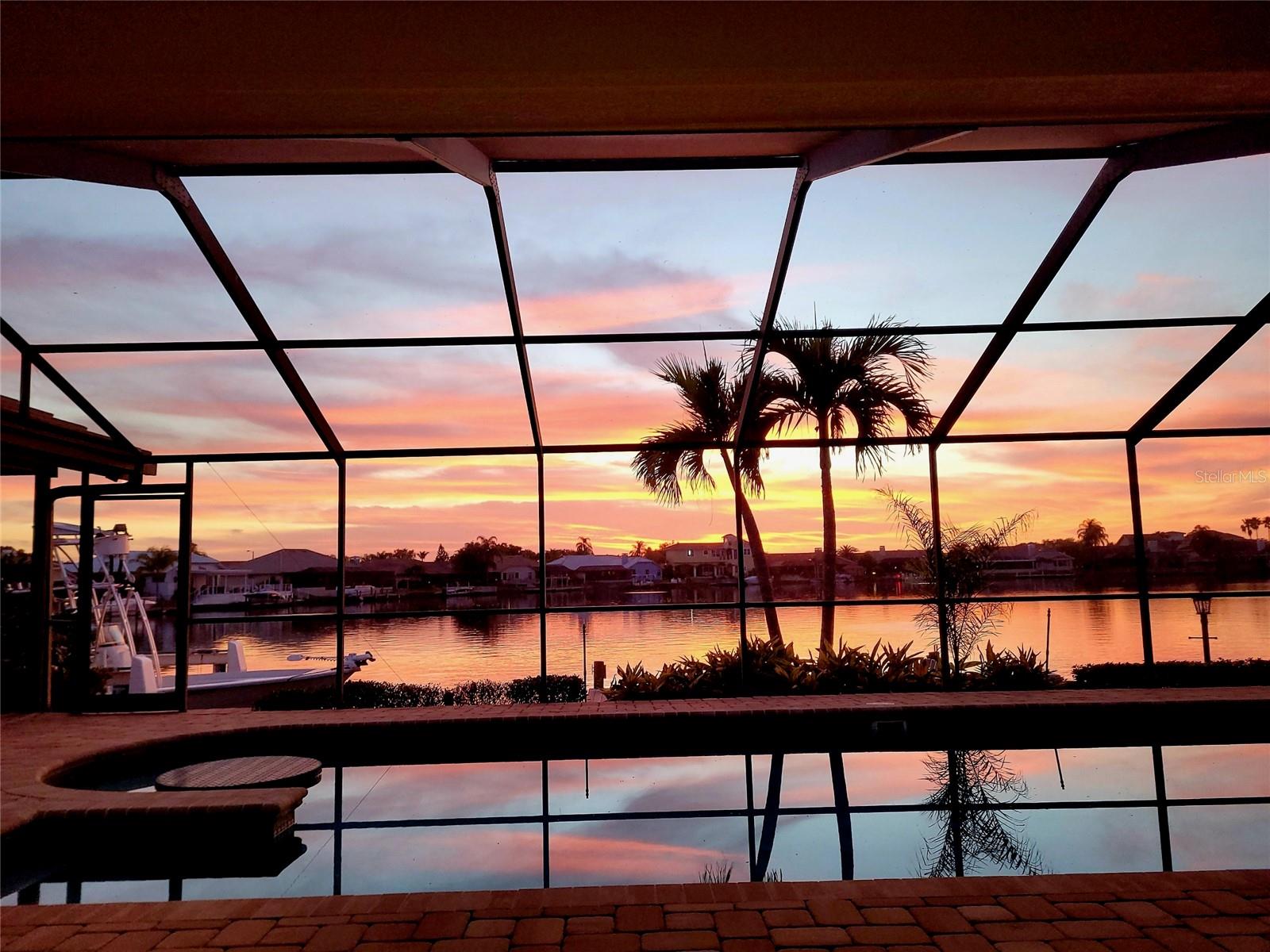 Listing photo id 71 for 5806 Cruiser Way