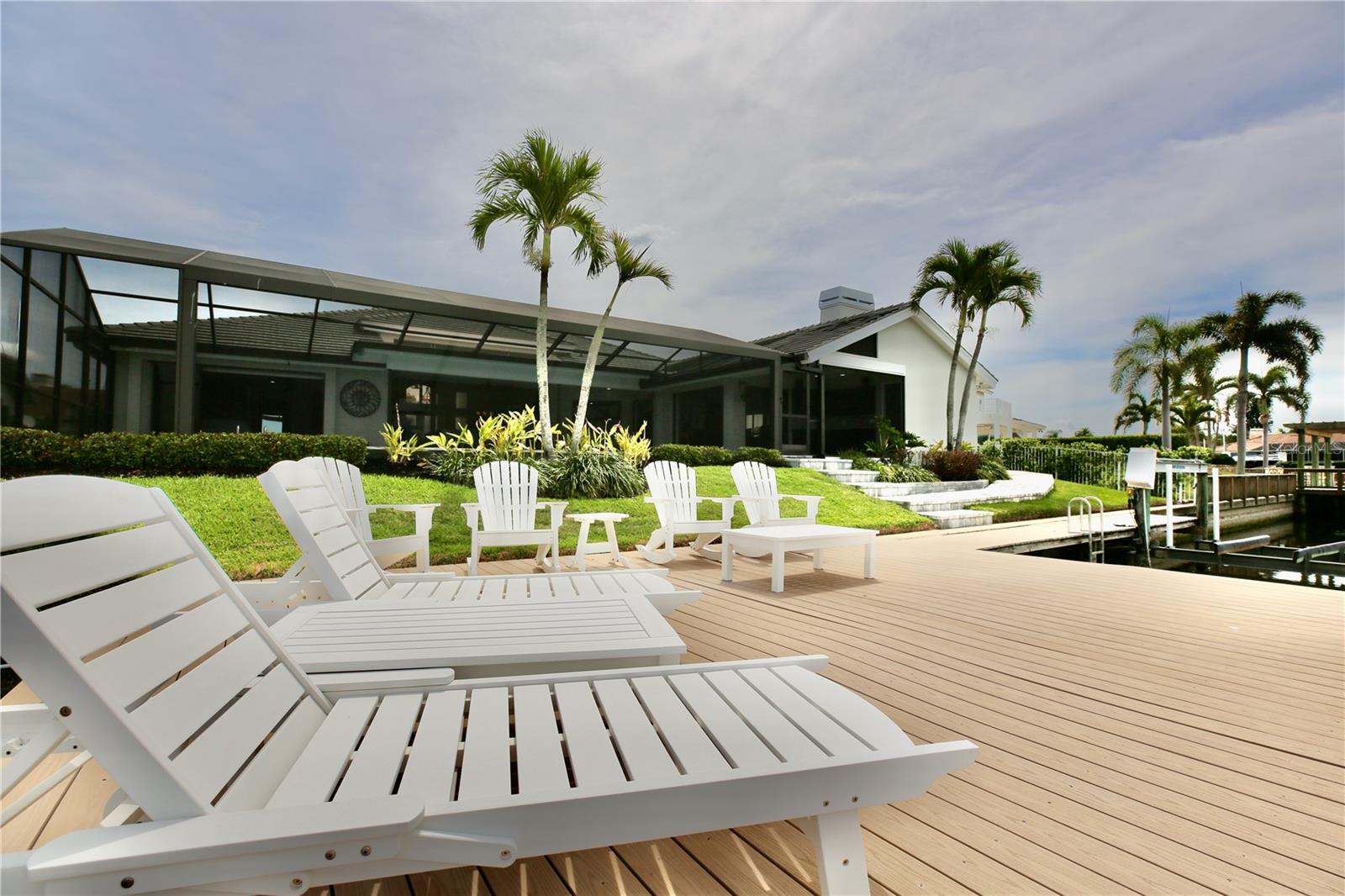 Listing photo id 87 for 5806 Cruiser Way