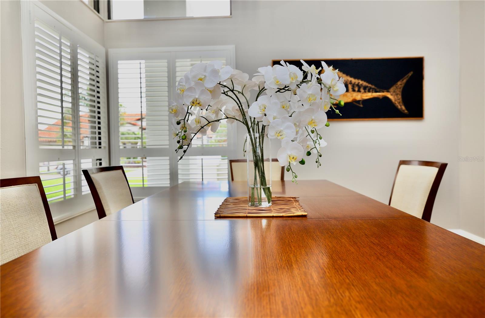 Listing photo id 7 for 5806 Cruiser Way