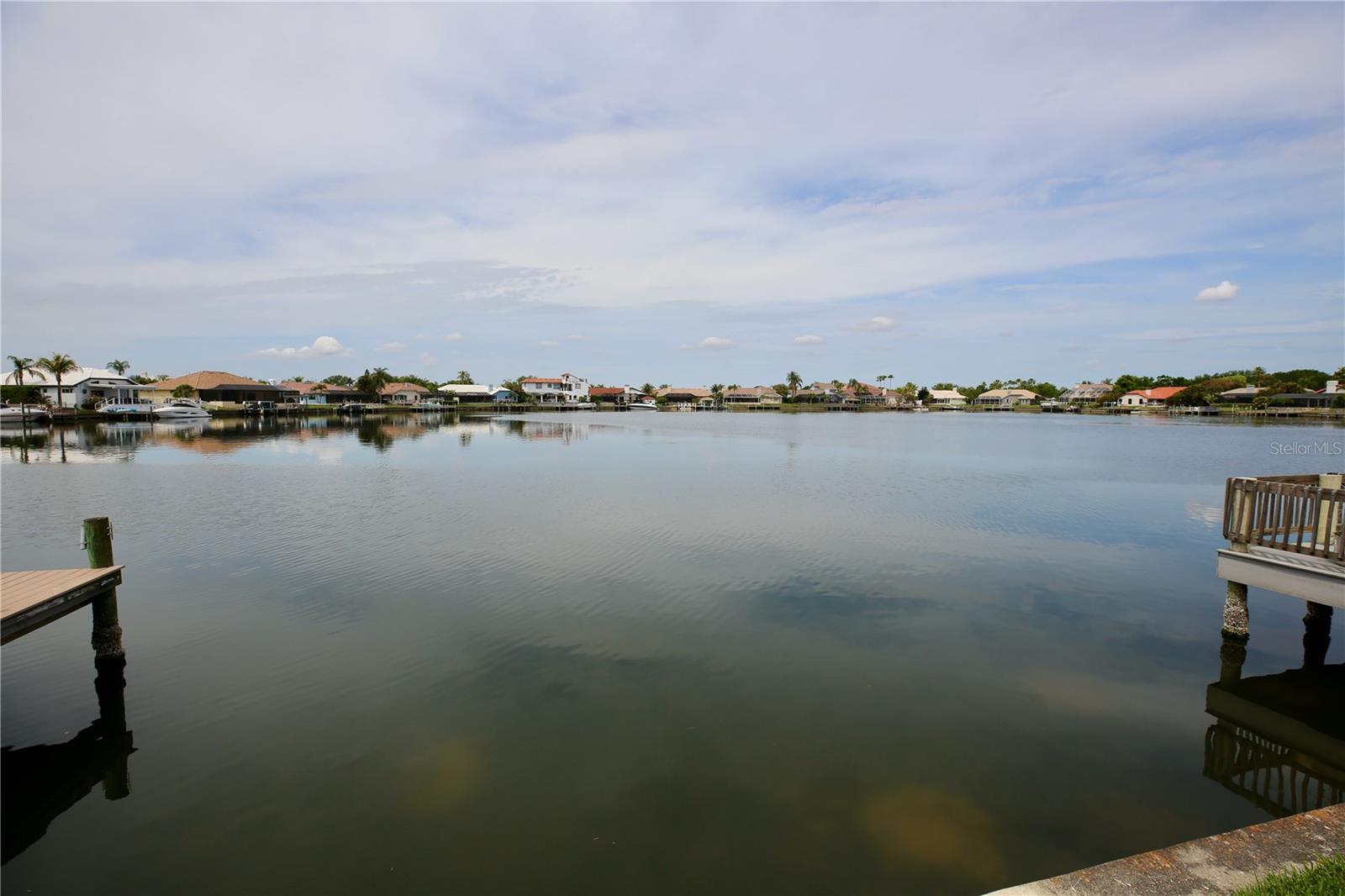 Listing photo id 92 for 5806 Cruiser Way