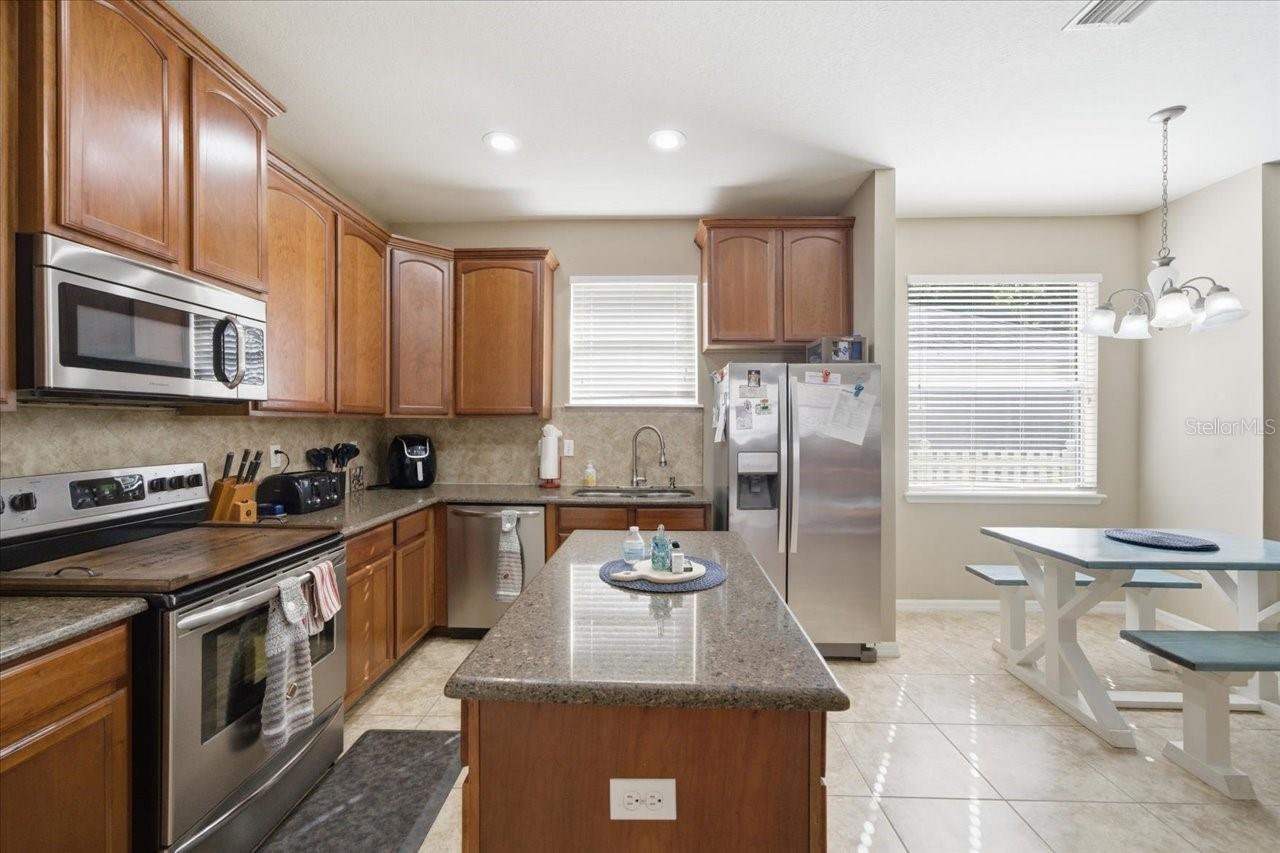 Image 13 of 49 For 11844 Colony Lakes Boulevard