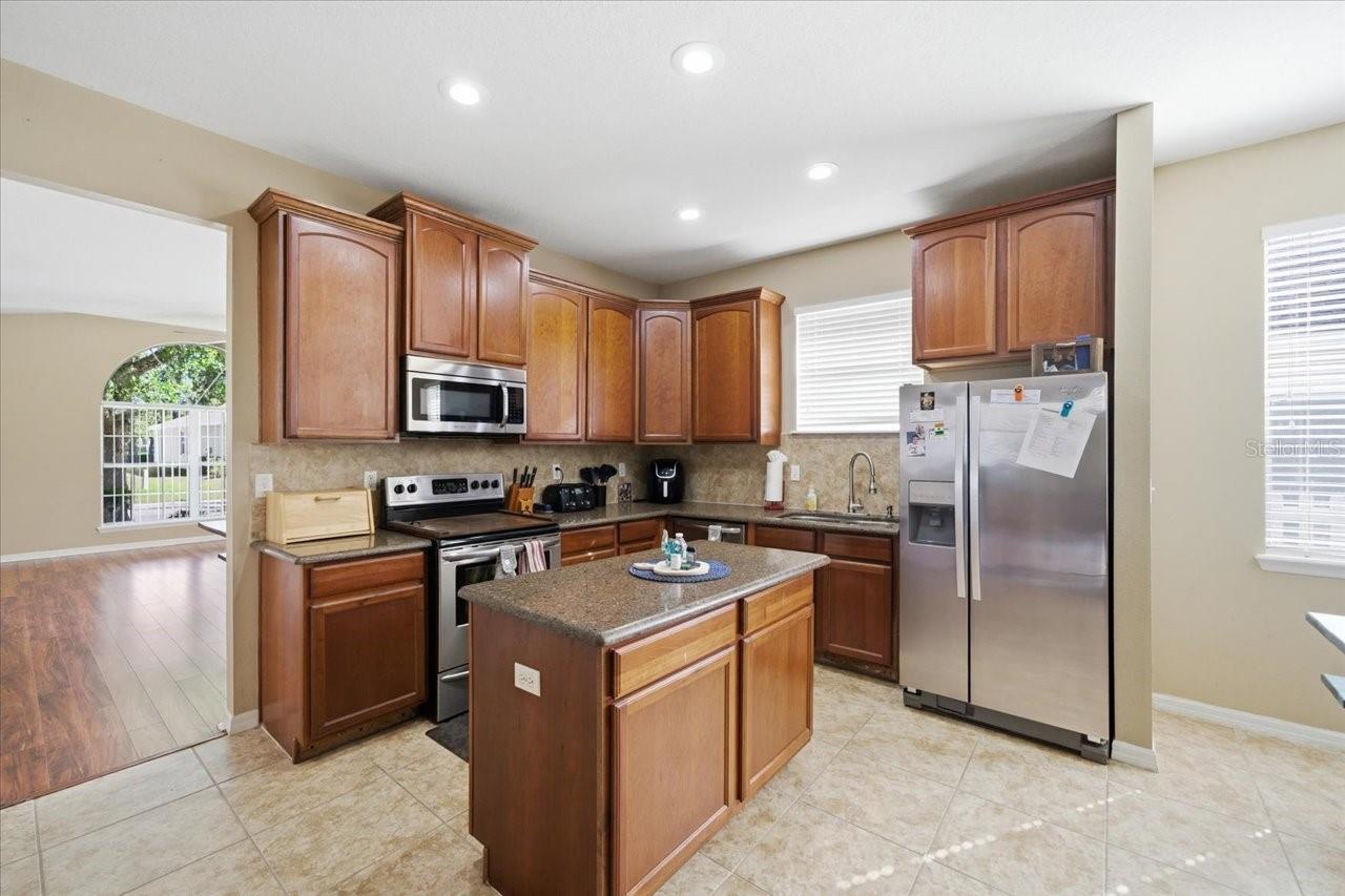 Image 14 of 49 For 11844 Colony Lakes Boulevard