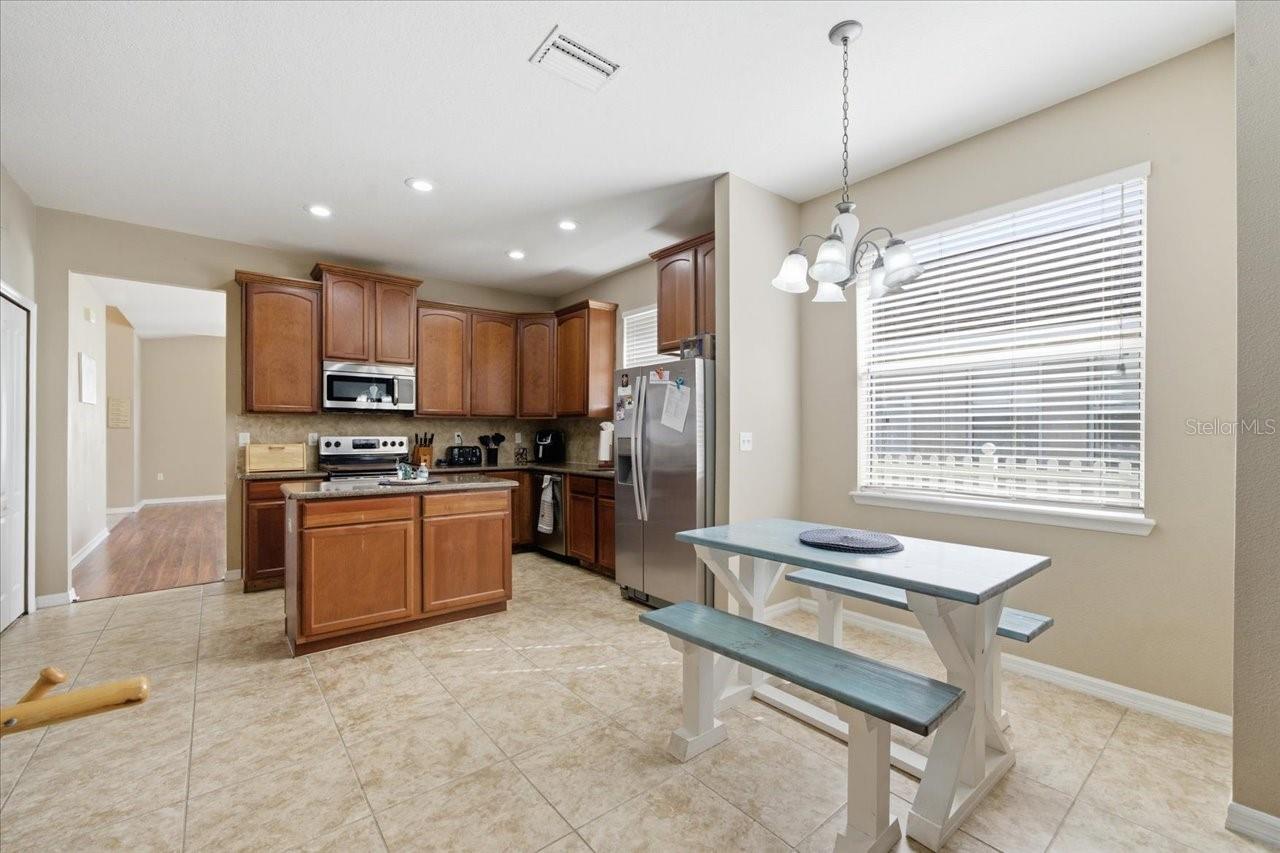 Image 18 of 49 For 11844 Colony Lakes Boulevard