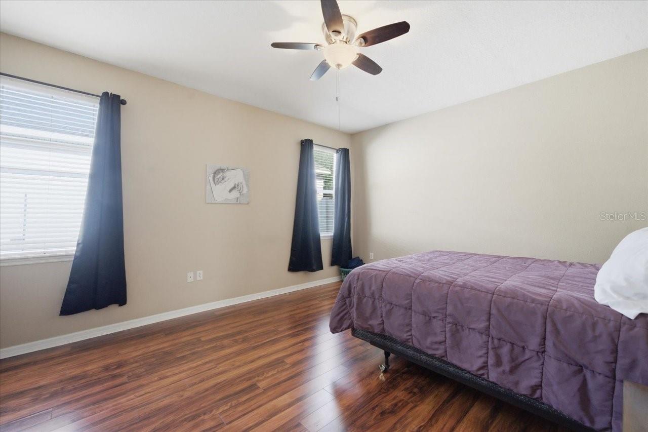 Image 24 of 49 For 11844 Colony Lakes Boulevard