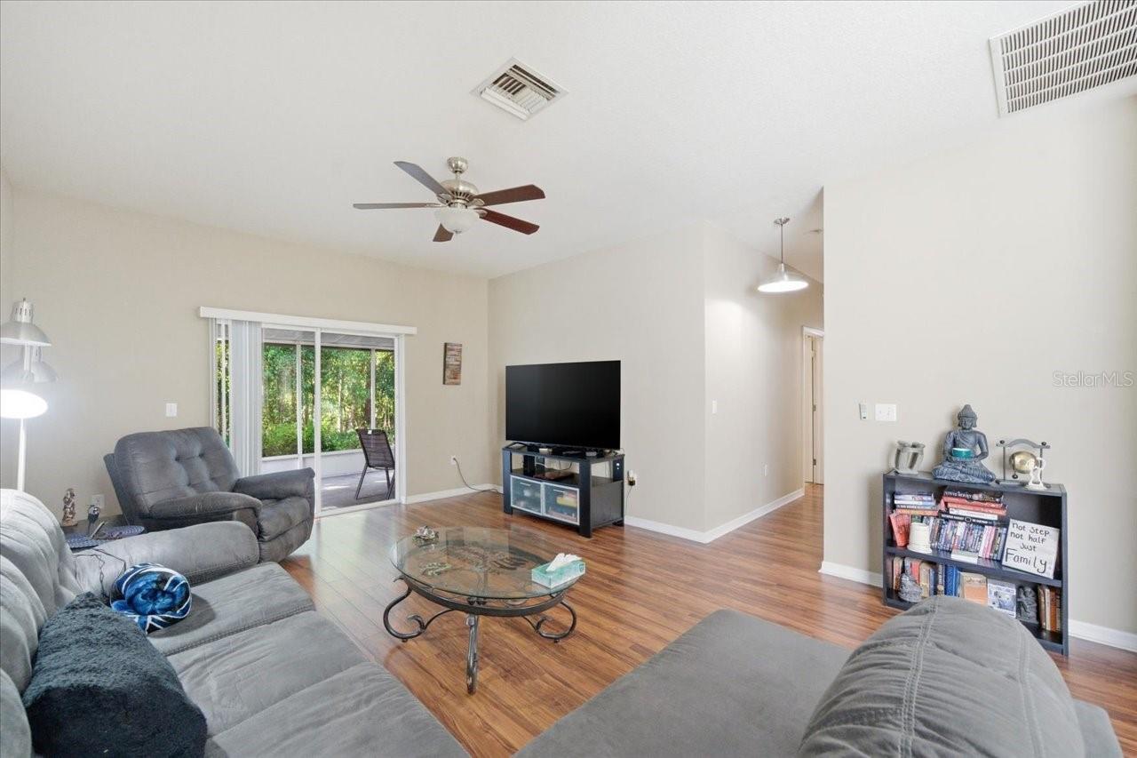 Image 8 of 49 For 11844 Colony Lakes Boulevard