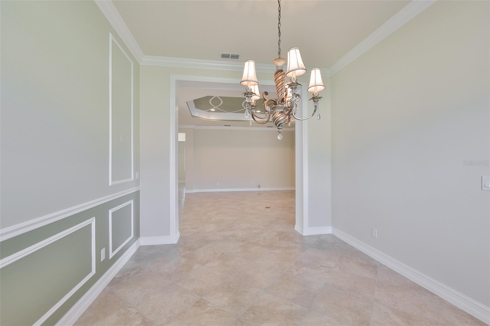 Listing photo id 17 for 5073 Stone Harbor Cir