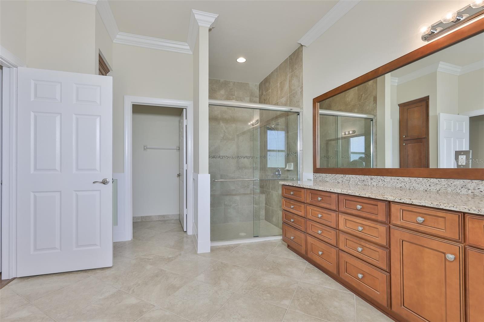 Listing photo id 22 for 5073 Stone Harbor Cir