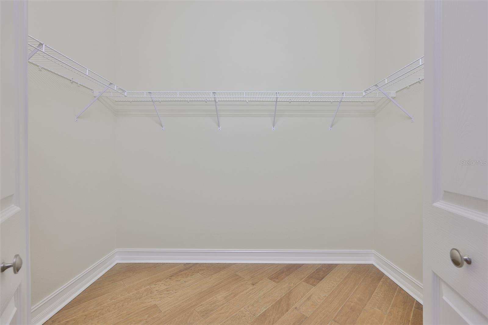 Listing photo id 23 for 5073 Stone Harbor Cir