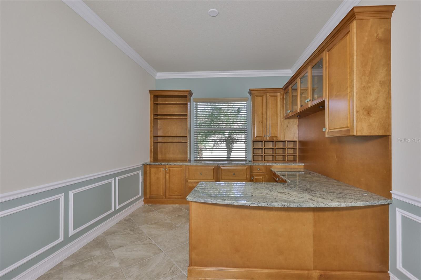 Listing photo id 37 for 5073 Stone Harbor Cir