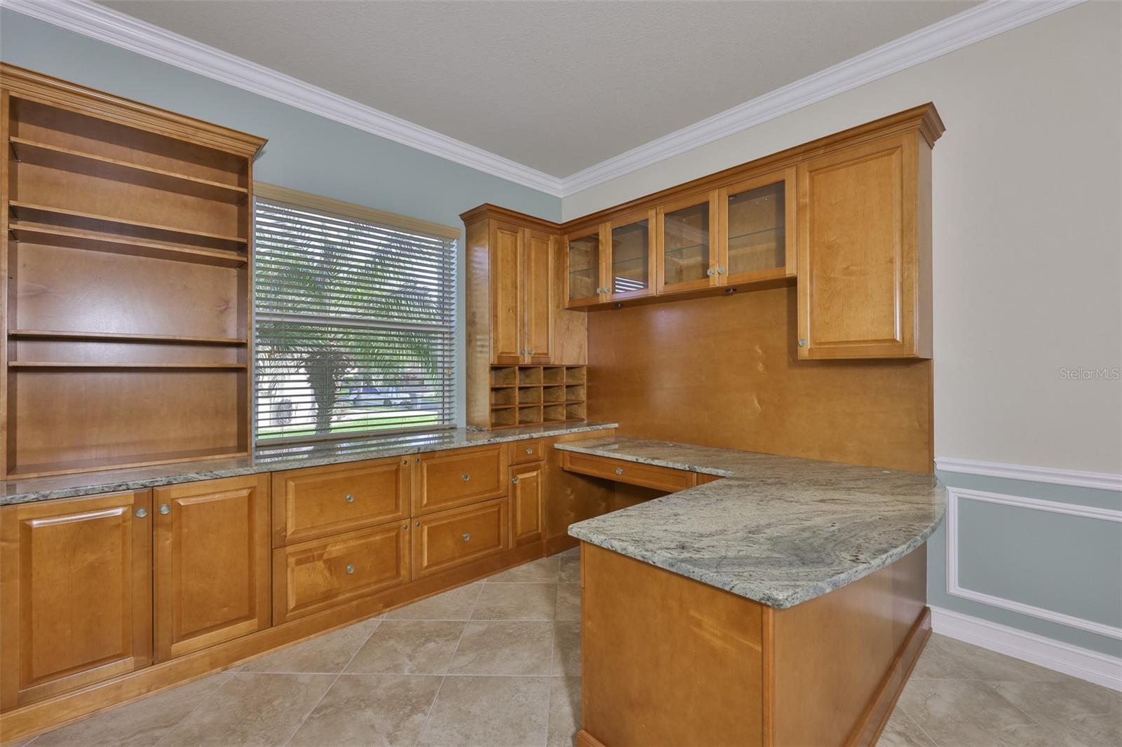 Listing photo id 38 for 5073 Stone Harbor Cir