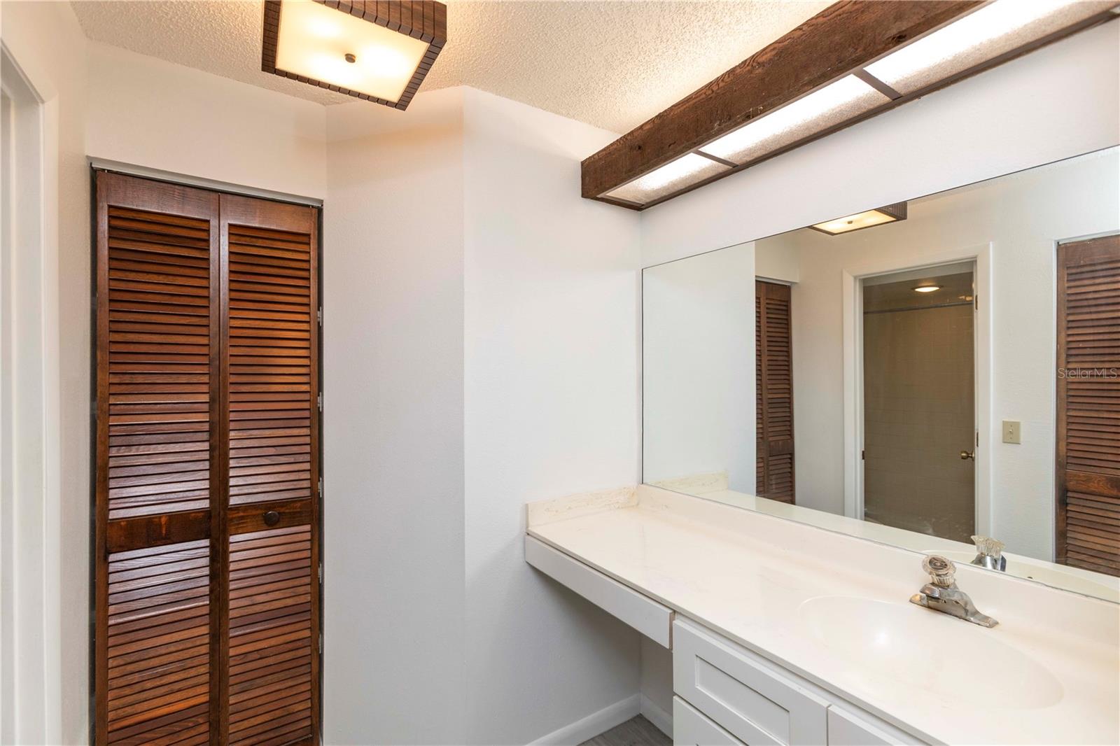 Image 15 of 24 For 11736 Rolling Pine Lane