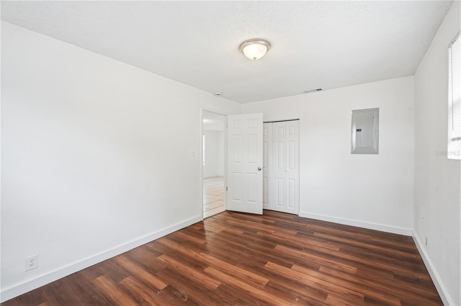 Image 12 of 23 For 10019 Jasmine Avenue