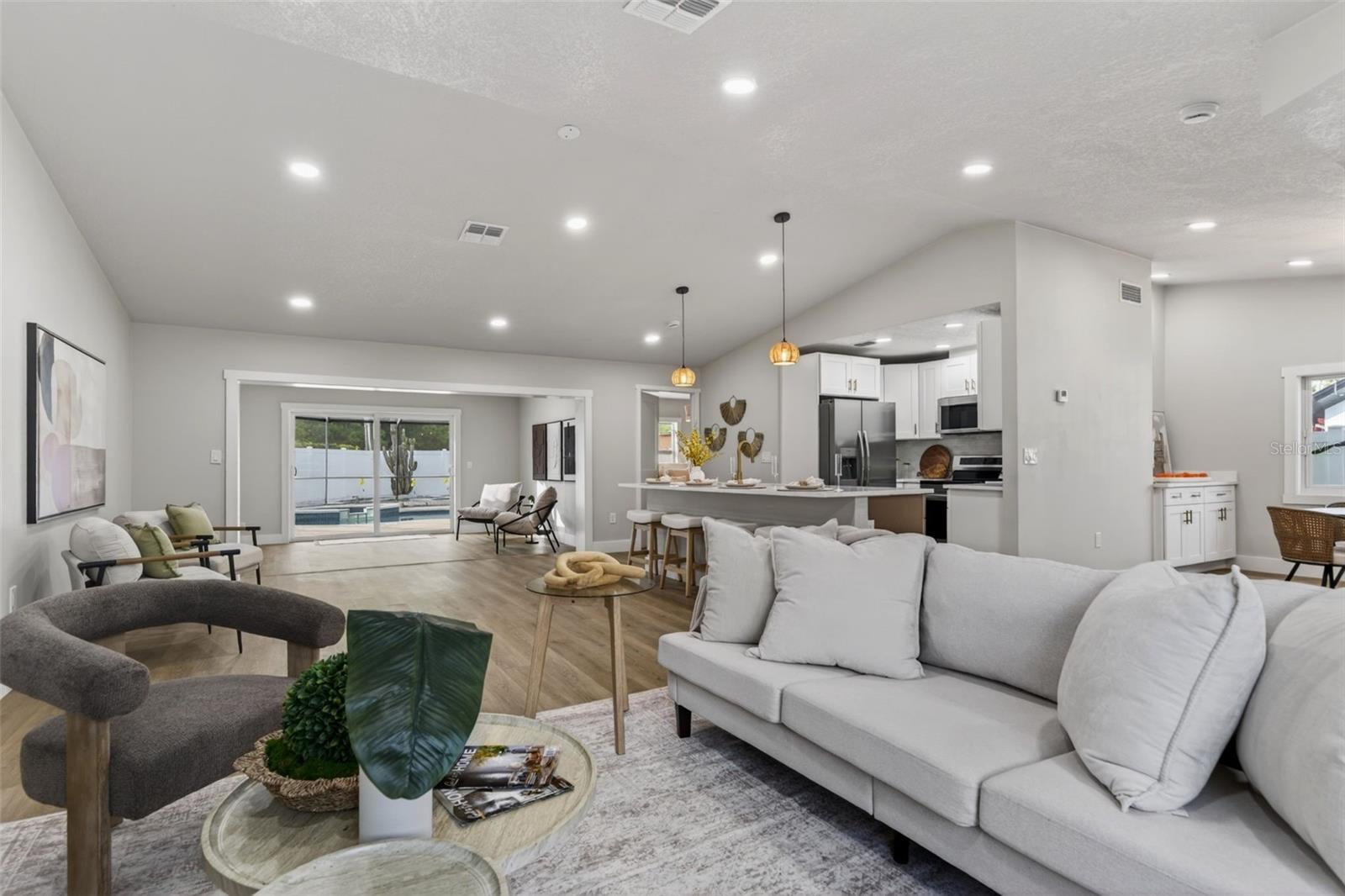 Image 19 of 83 For 7833 Bristol Court